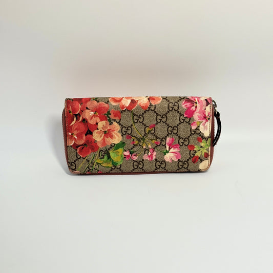 GG Supreme Monogram Blooms Zipper Wallet
