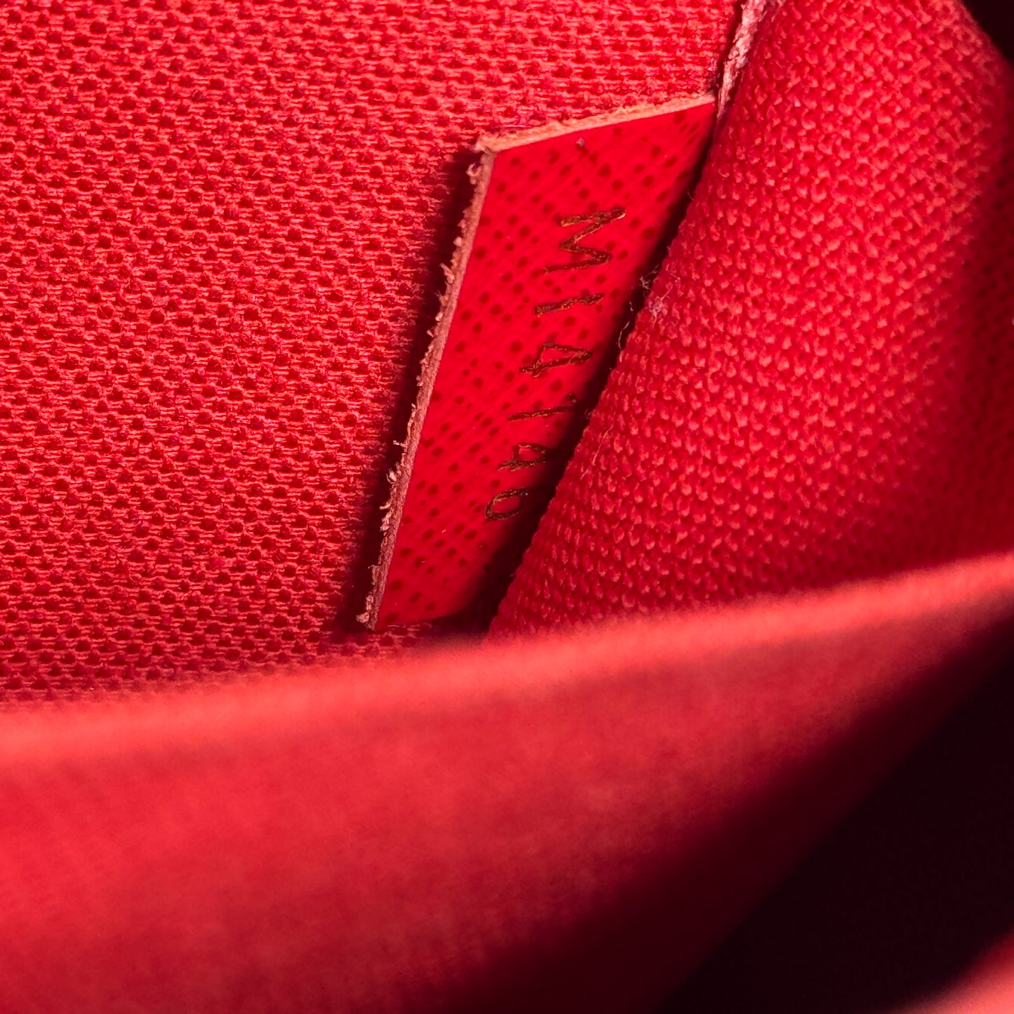 Damier Ebene Pochette Felicie Chain Wallet