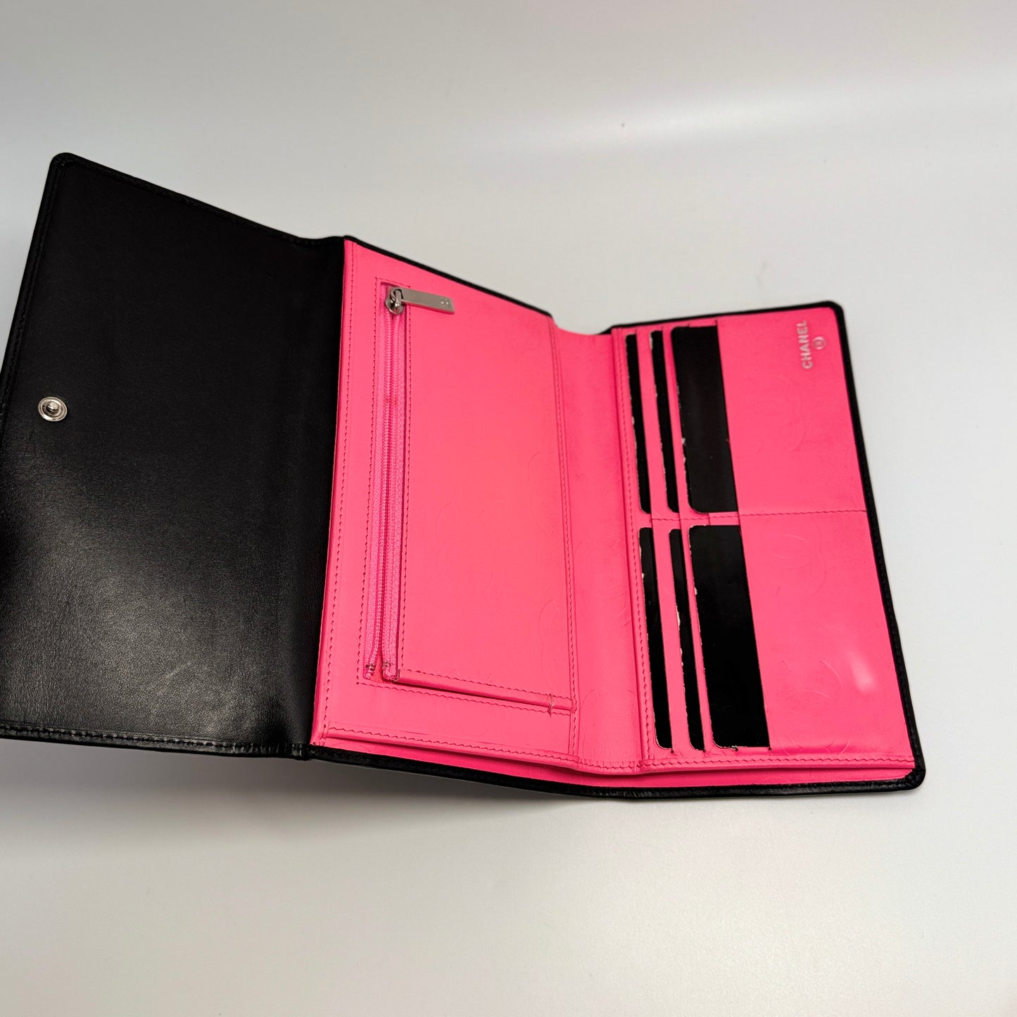 Calfskin Quilted Cambon Gusset Flap Wallet Black