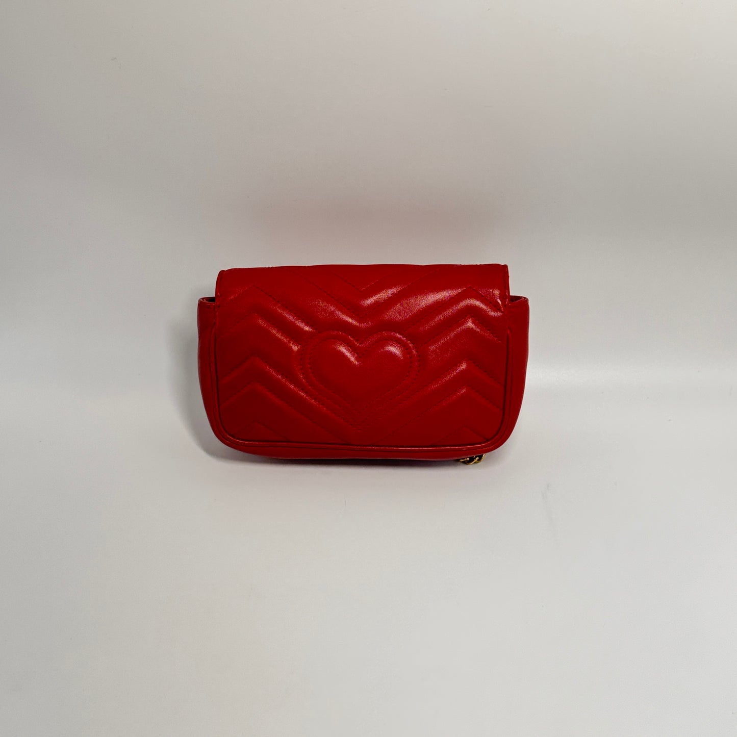 Calfskin Matelasse Super Mini GG Marmont Shoulder Bag Hibiscus Red