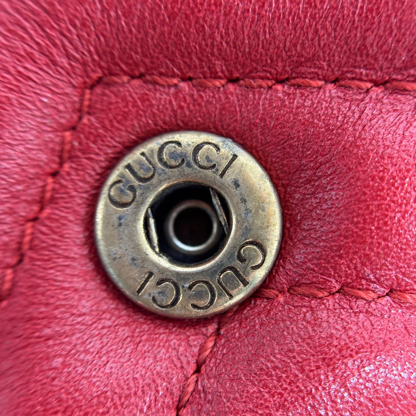 Calfskin Matelasse Super Mini GG Marmont Shoulder Bag Hibiscus Red