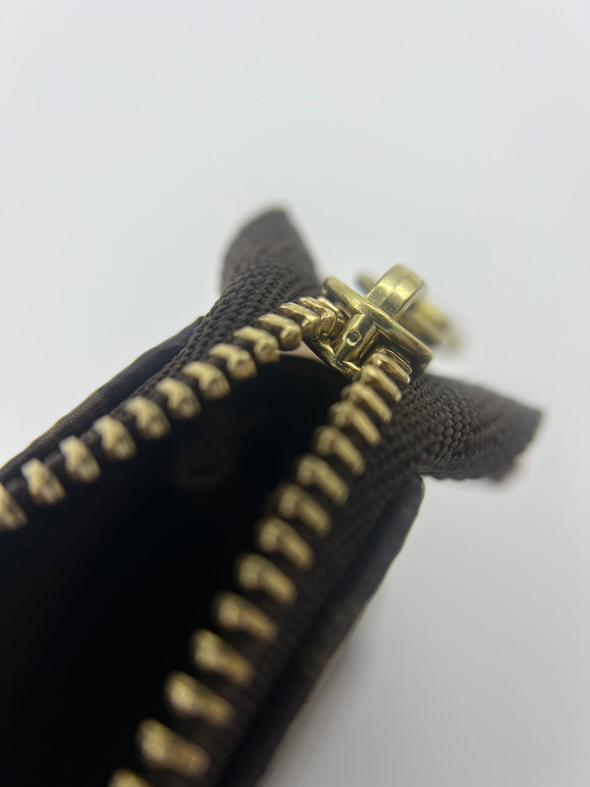 Louis Vuitton Monogram Mini Pochette Accessories Year 2021 — view 3 of 9 Monogram Mini Pochette Accessories Year 2021, view 3 of 9