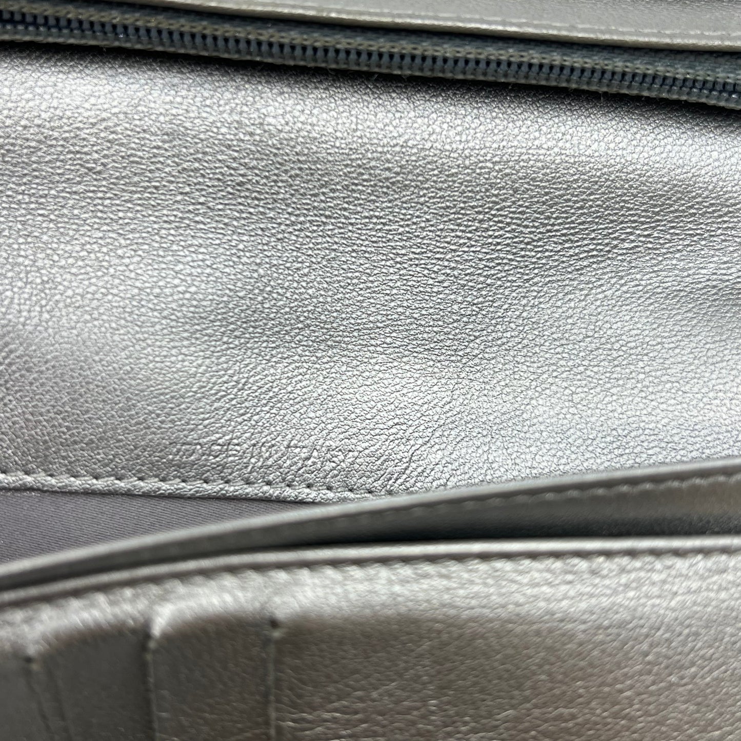 Camellia Lambskin Long Wallet Black