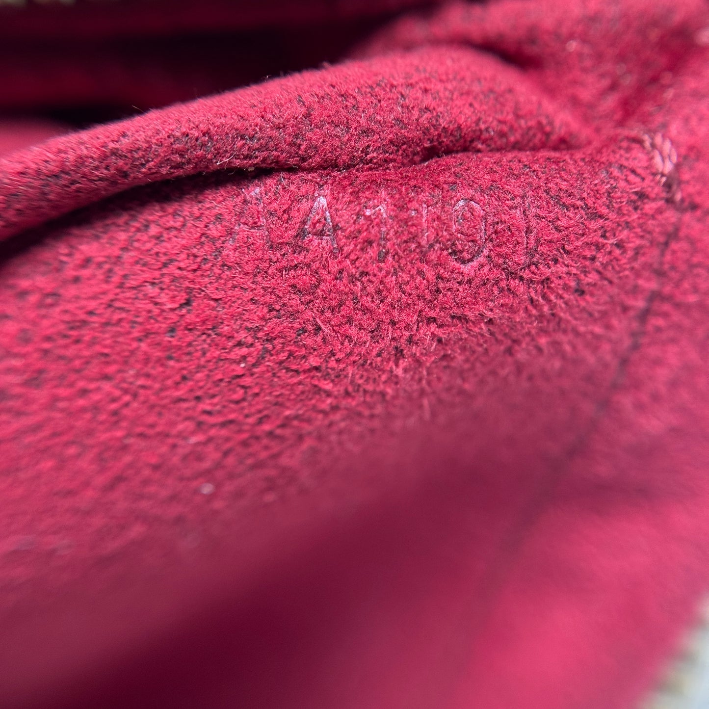 White Multicolore Monogram Pochette Milla MM