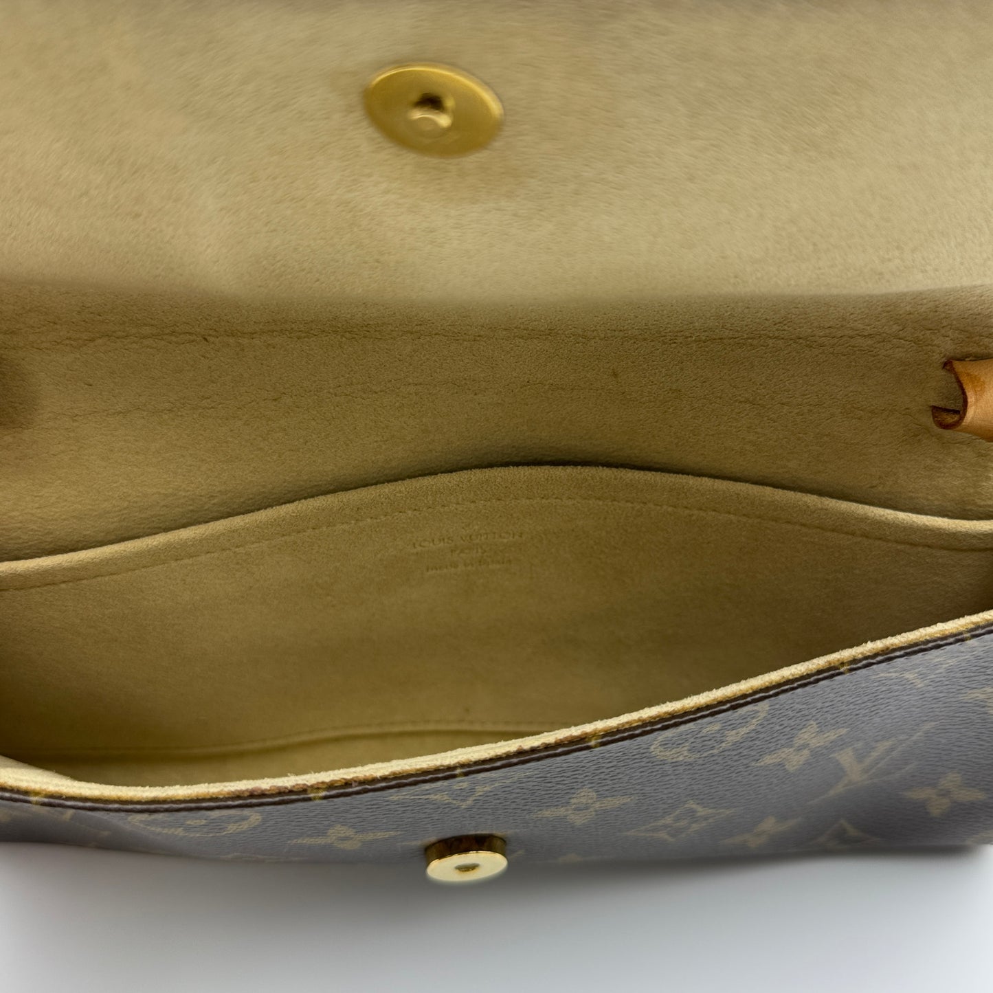 Monogram Pochette Twin GM