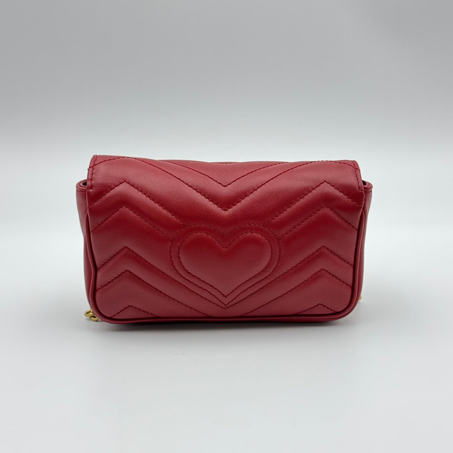 Calfskin Matelasse Super Mini GG Marmont Shoulder Bag Hibiscus Red