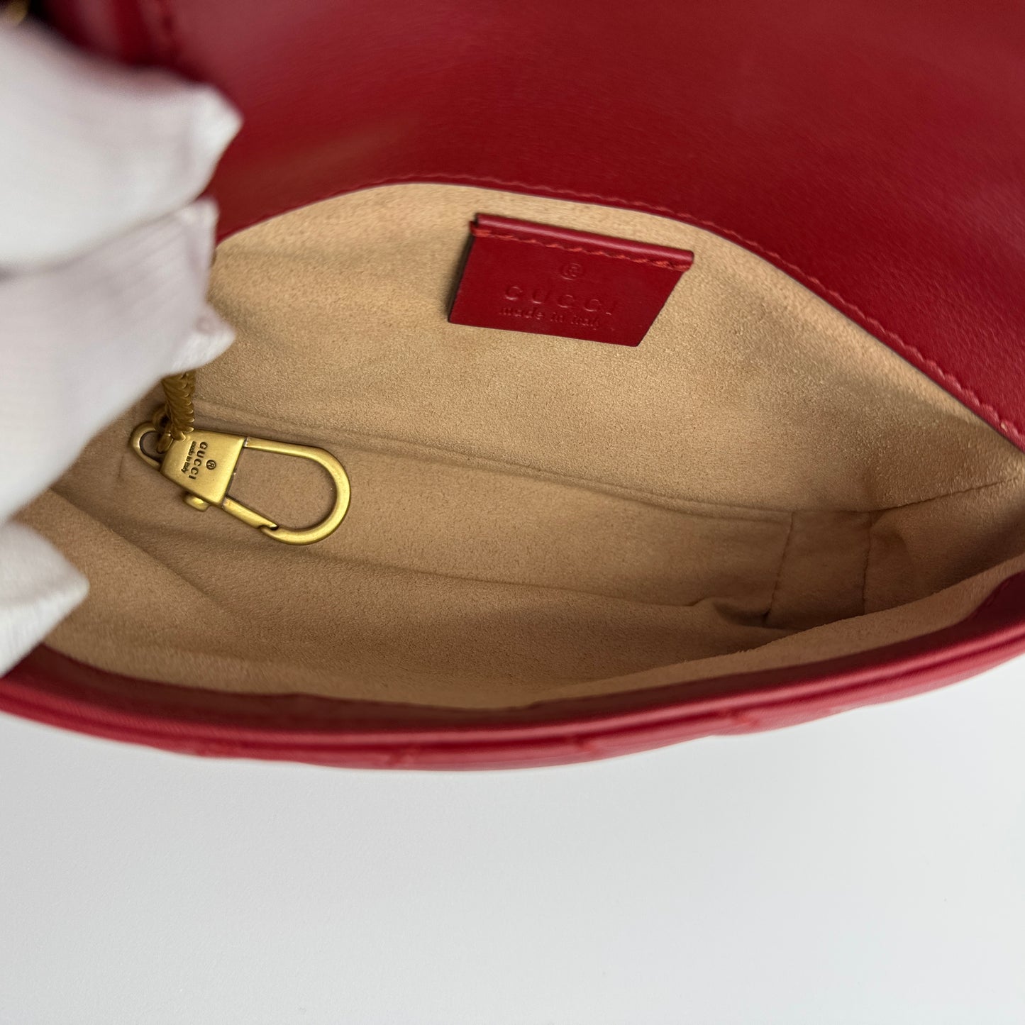 Calfskin Matelasse Super Mini GG Marmont Shoulder Bag Hibiscus Red