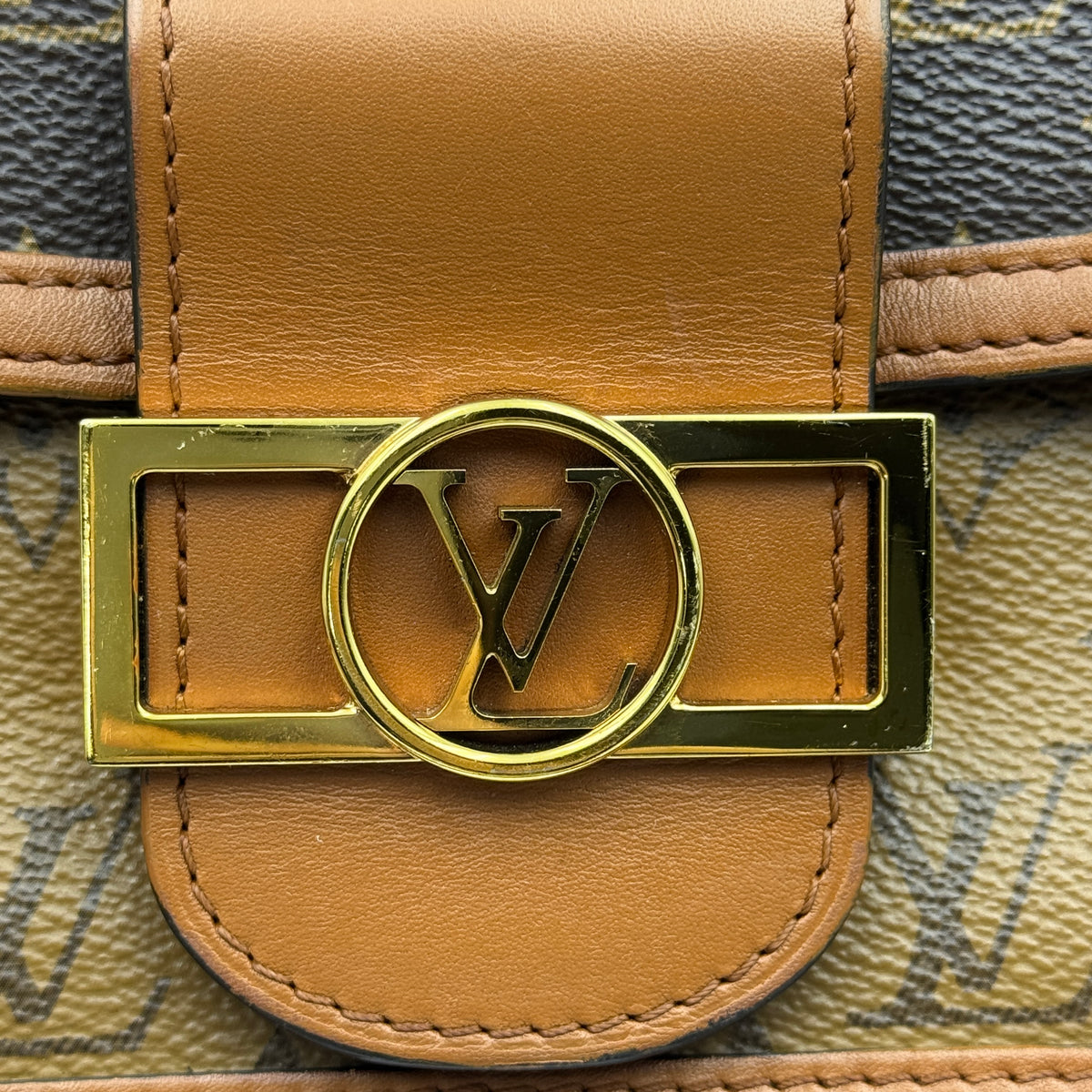 Louis Vuitton Reverse Monogram Dauphine Mini — view 3 of 9 Reverse Monogram Dauphine Mini, view 3 of 9