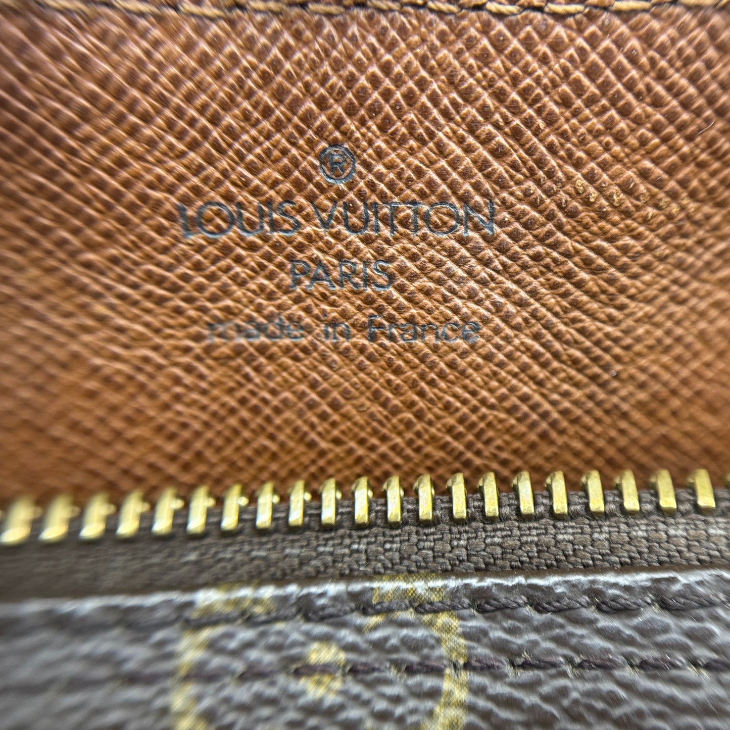 Monogram Papillon 26