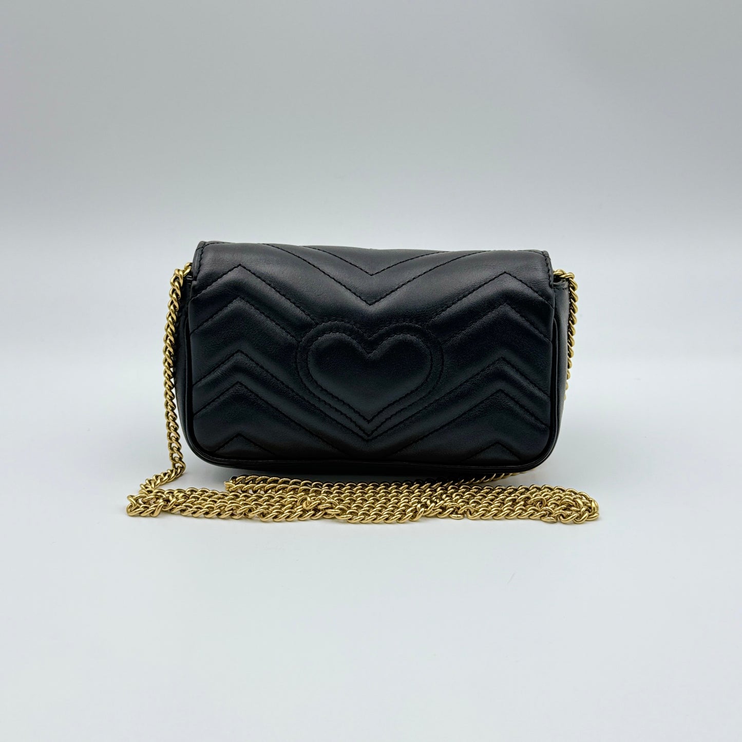 Calfskin Matelasse Super Mini GG Marmont Shoulder Bag Hibiscus Black