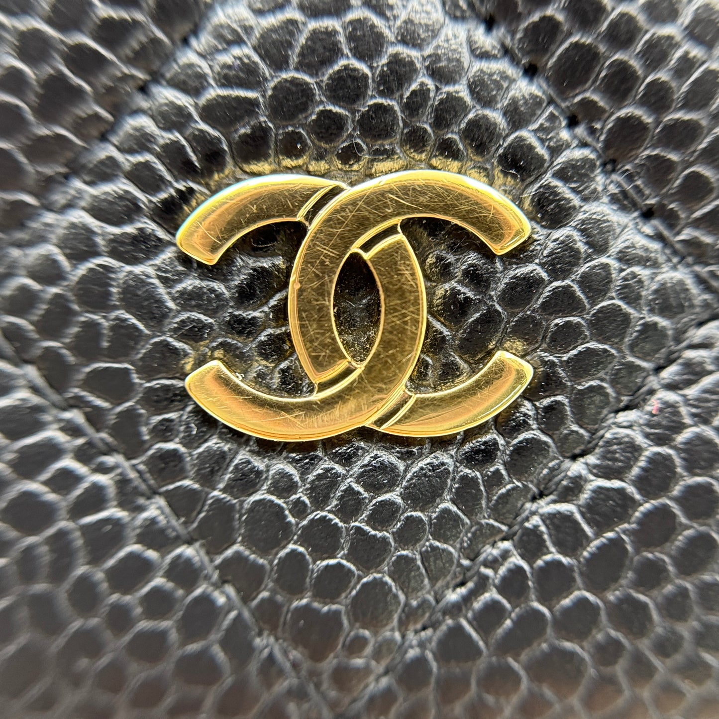 Caviar Quilted Wallet On Chain WOC Black