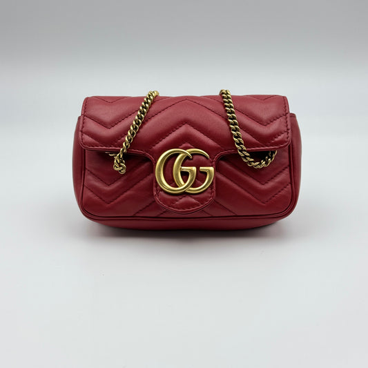 Calfskin Matelasse Super Mini GG Marmont Shoulder Bag Hibiscus Red