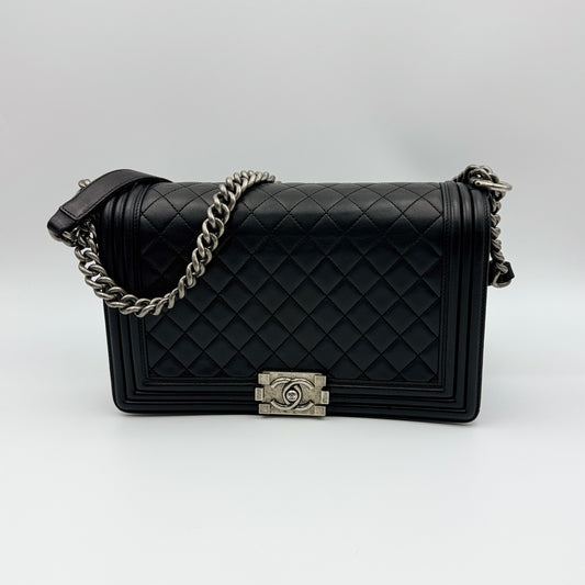 Lambskin Quilted Large Boy Flap Black Classic