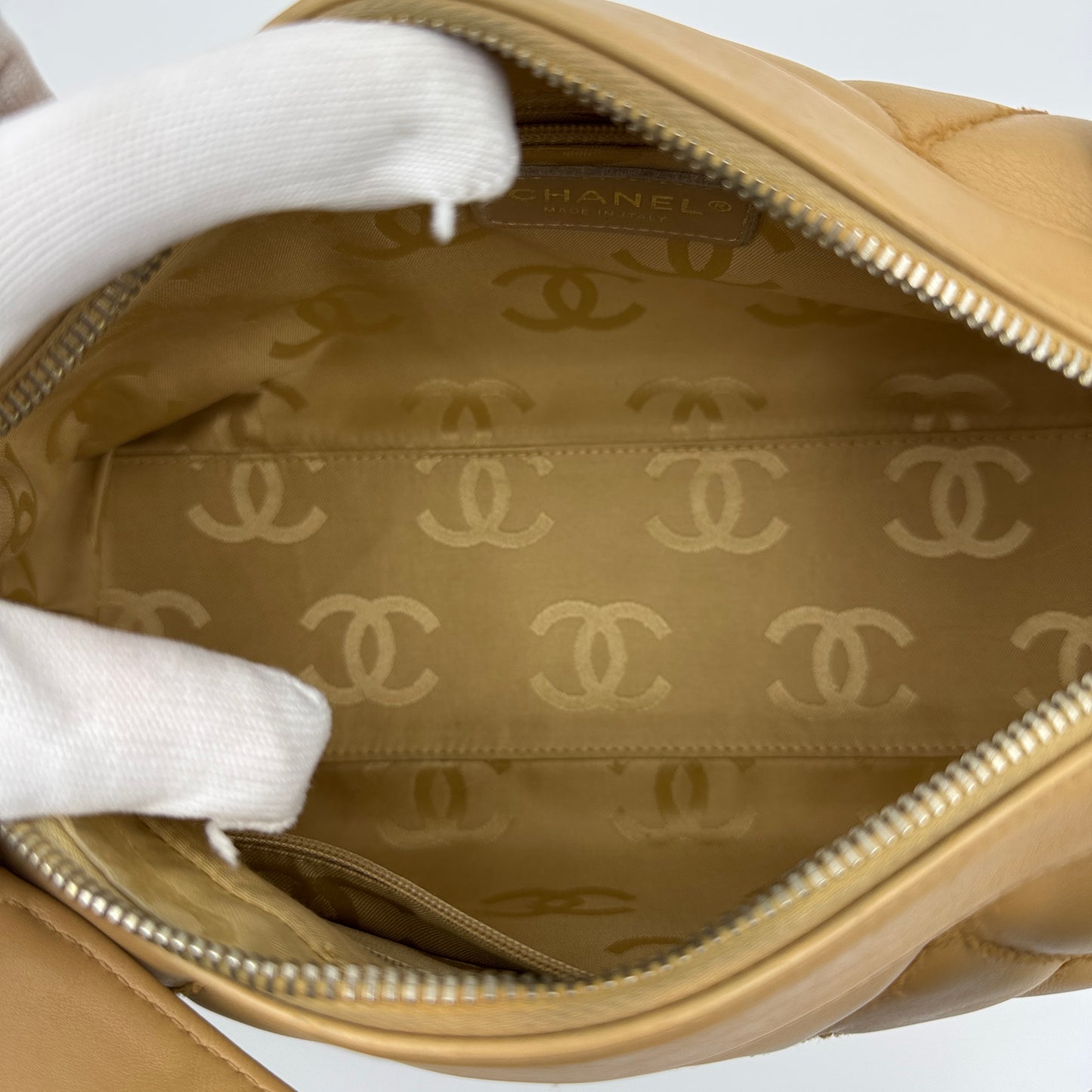 Quilted CC Shoulder Bag Beige