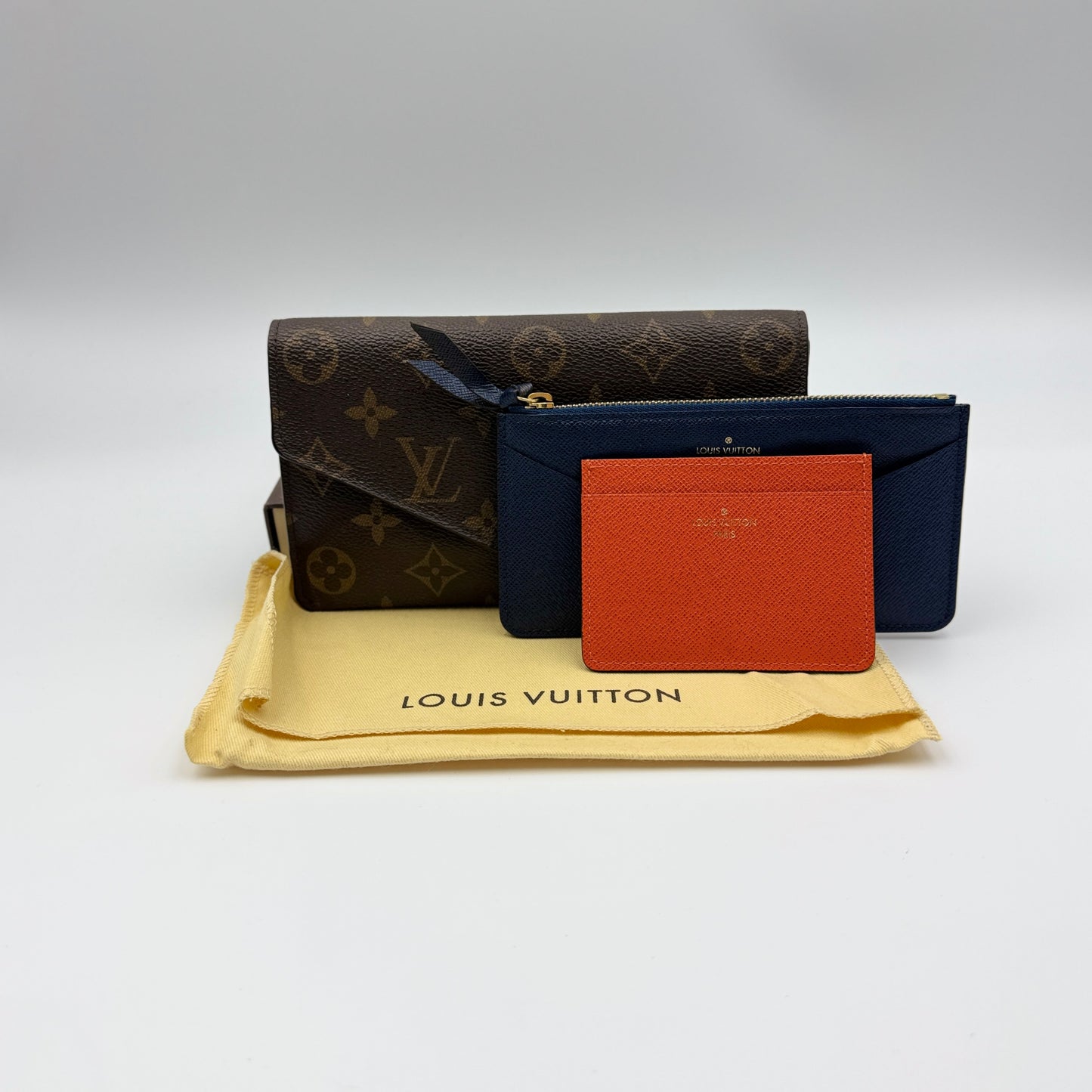 Jeanne Monogram Canvas Wallet Rose Ballerine