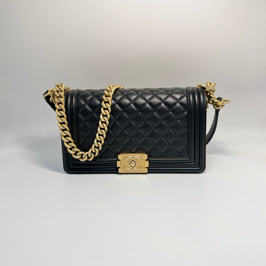 Lambskin Quilted Old Medium Boy Flap Black