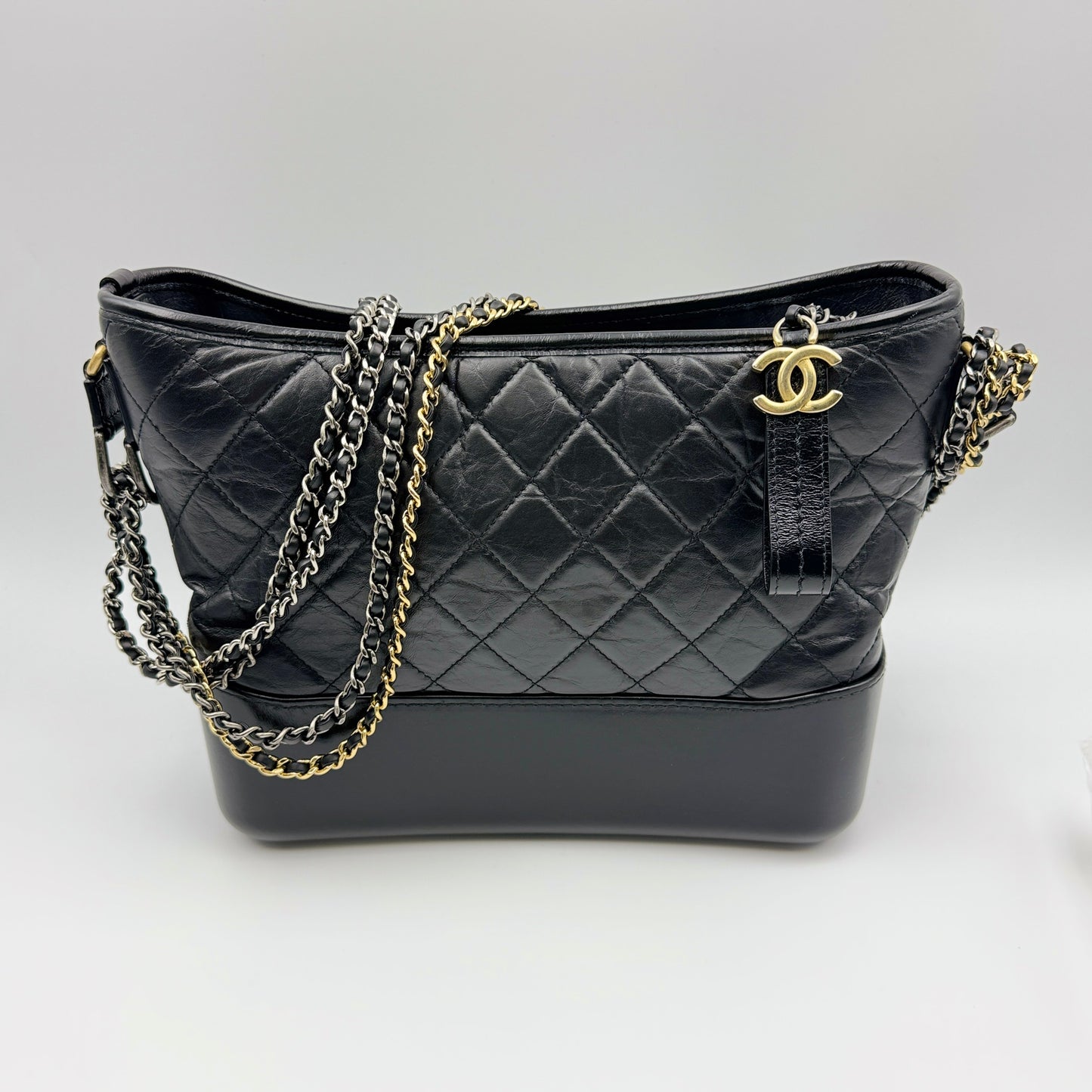 Gabrielle Hobo Quilted Aged Calfskin Medium Black