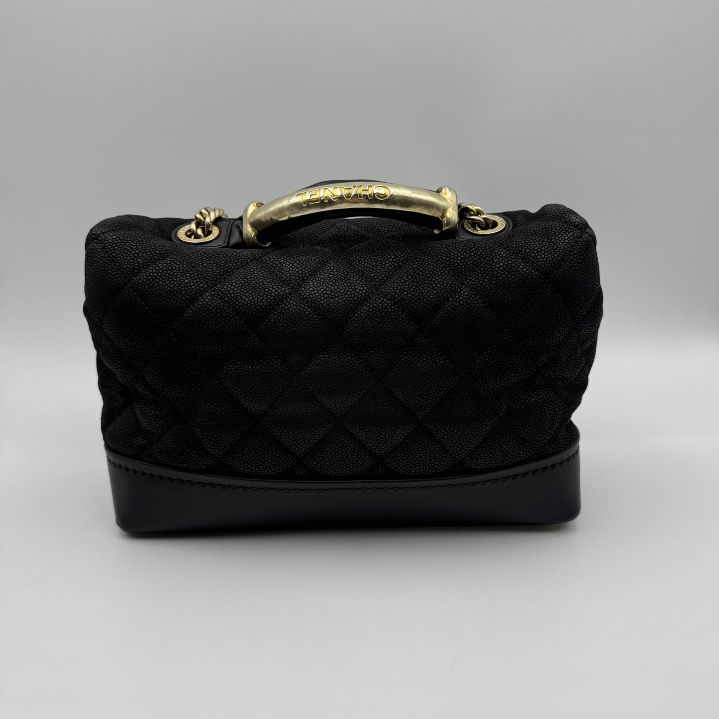 Medium Globe Trotter Flap Bag Black Tote