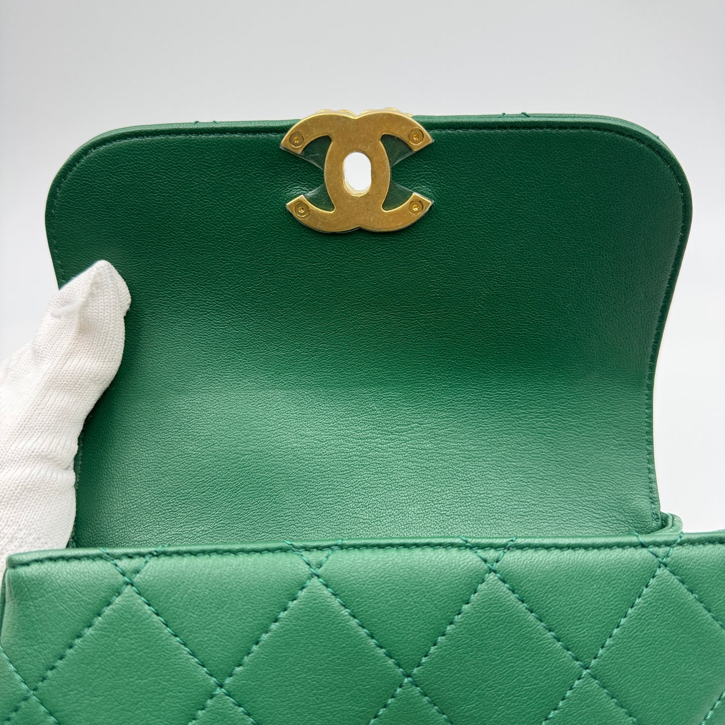 Chain Infinity Waist Bag Green