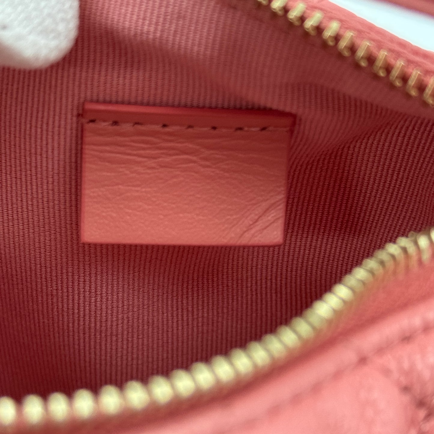 Caviar Quilted Hobo Pink (Year2025)