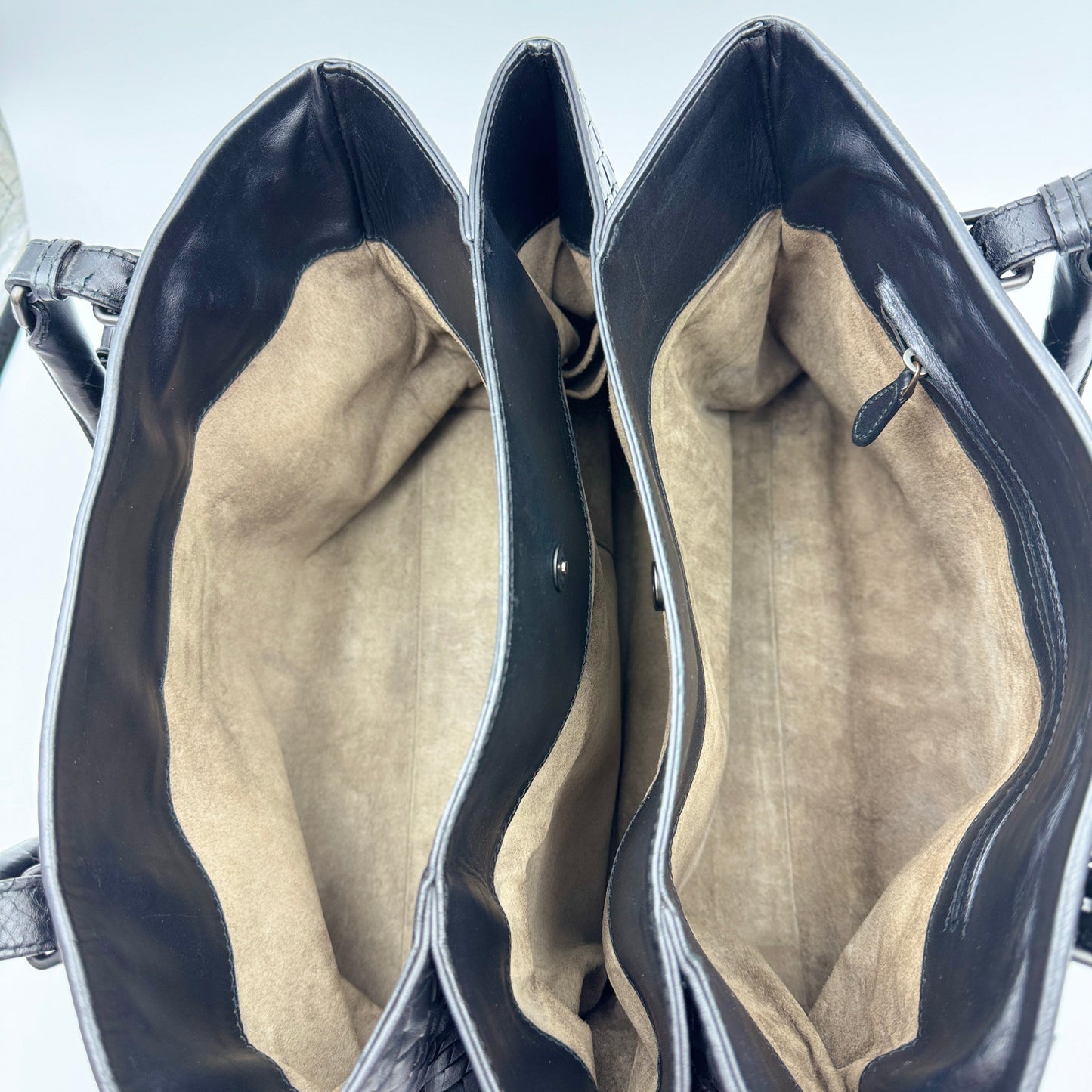 Intrecciato Roma Medium Black Tote