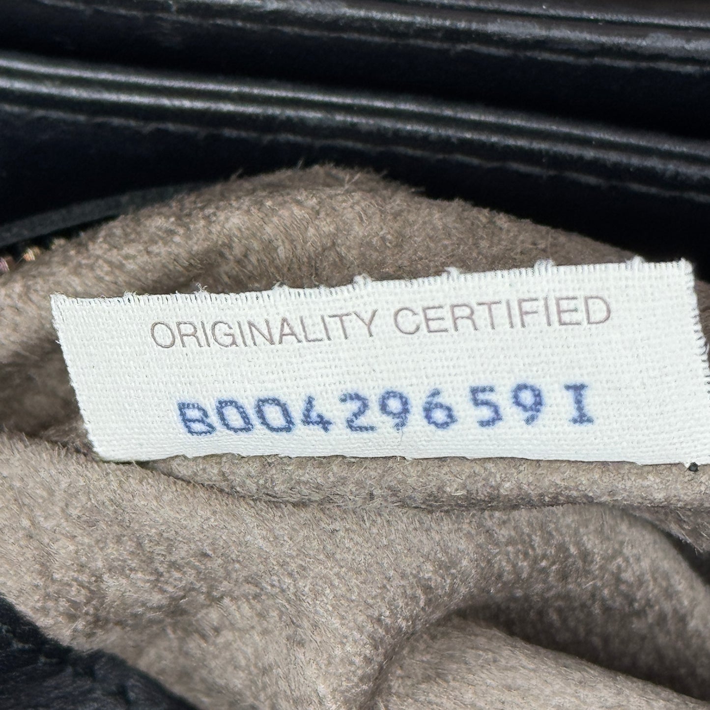 Intrecciato Roma Medium Black Tote