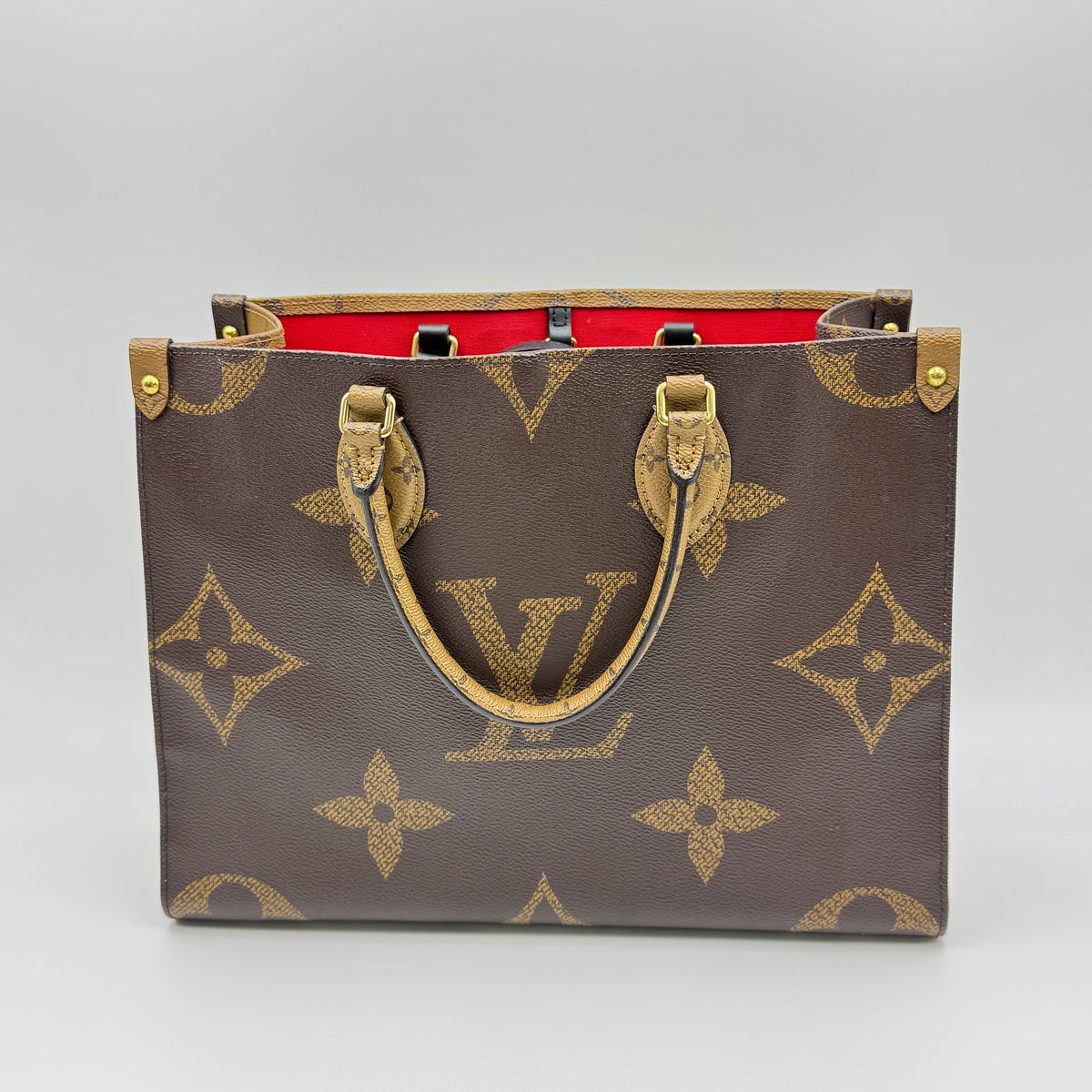 Louis Vuitton Reverse Monogram Giant Onthego MM Microchipped