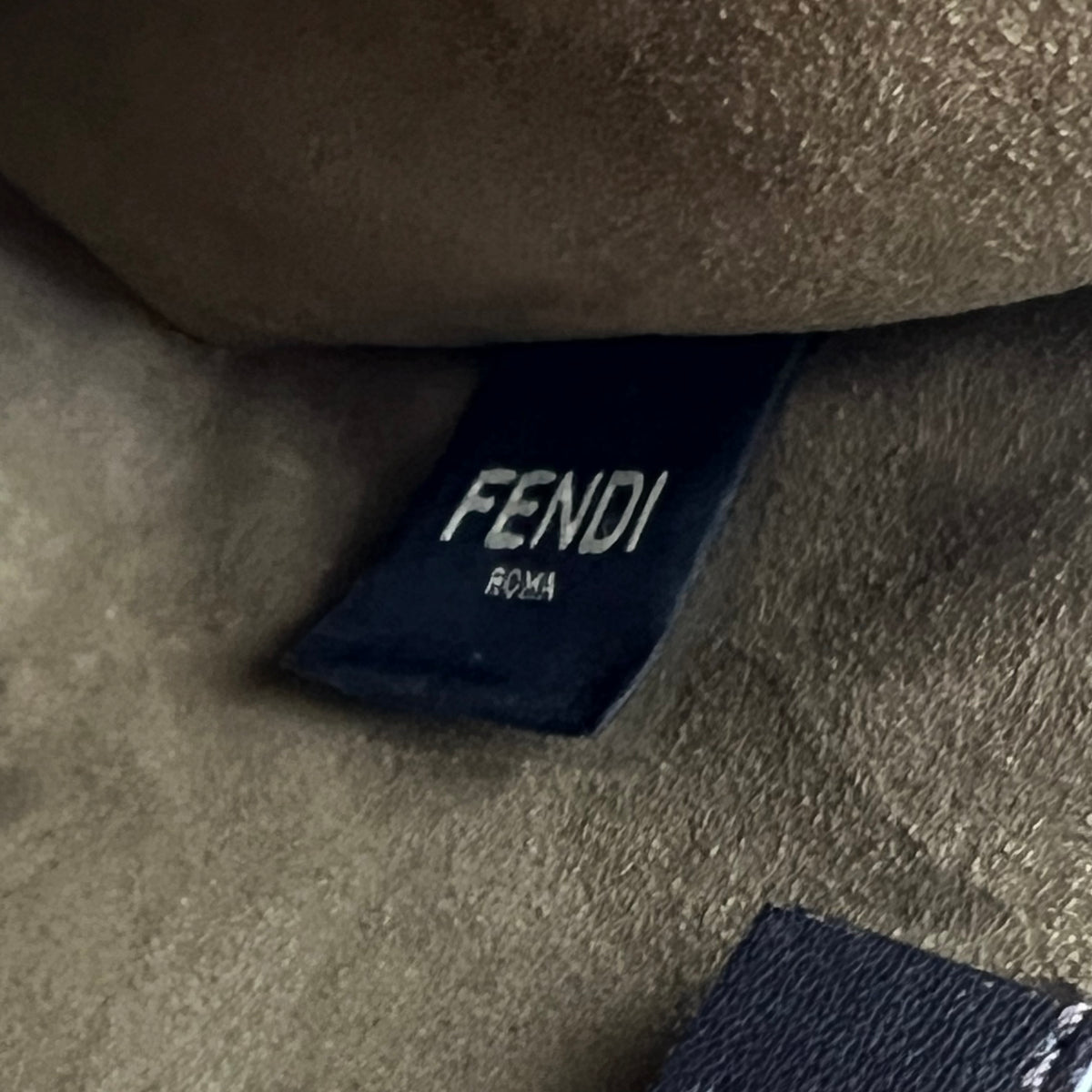 Fendi Canvas Sunshine Shopper Tote Mini 2022 — view 4 of 7 Canvas Sunshine Shopper Tote Mini 2022, view 4 of 7