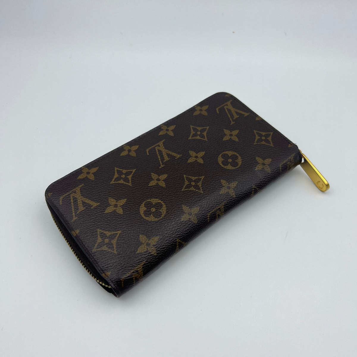 Louis Vuitton Monogram Zippy Wallet — view 8 of 9 Monogram Zippy Wallet, view 8 of 9