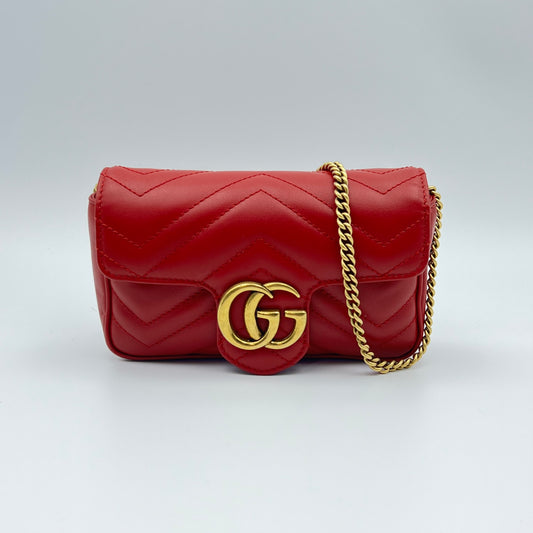 Calfskin Matelasse Super Mini GG Marmont Shoulder Bag Red