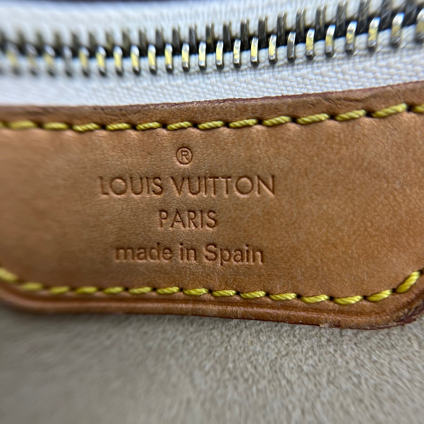 Damier Azur Hampstead MM