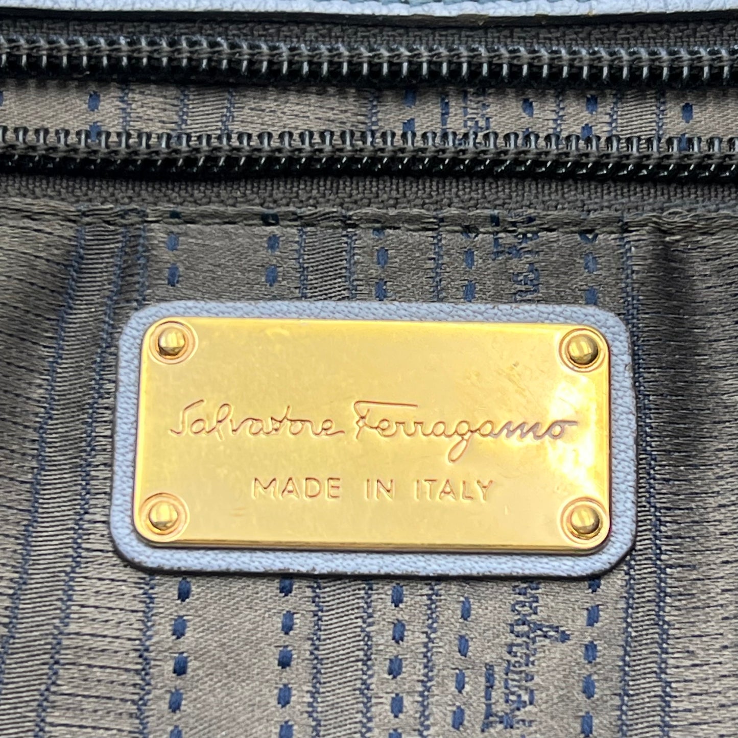 Gancini Shoulder Bag