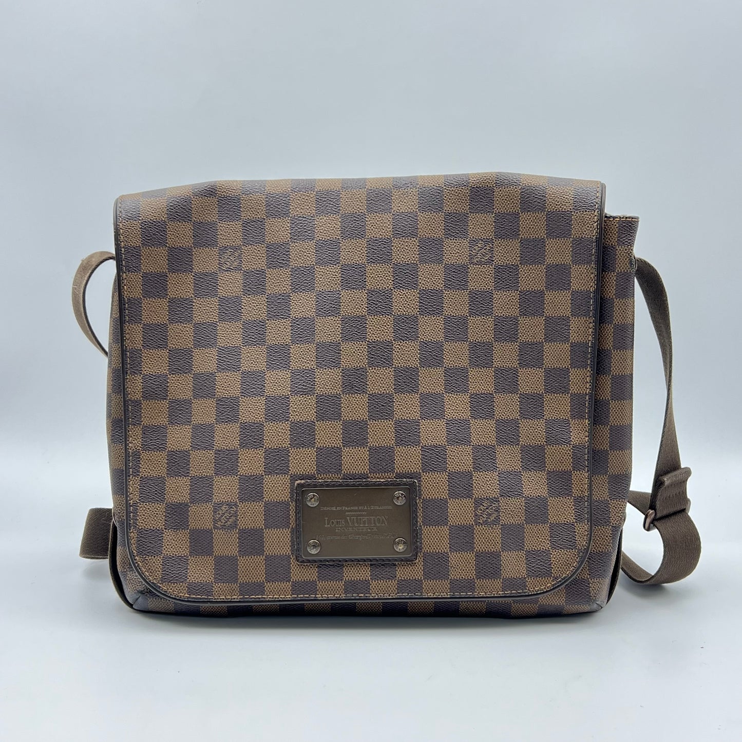 Damier Ebene Canvas Brooklyn Messenger Bag