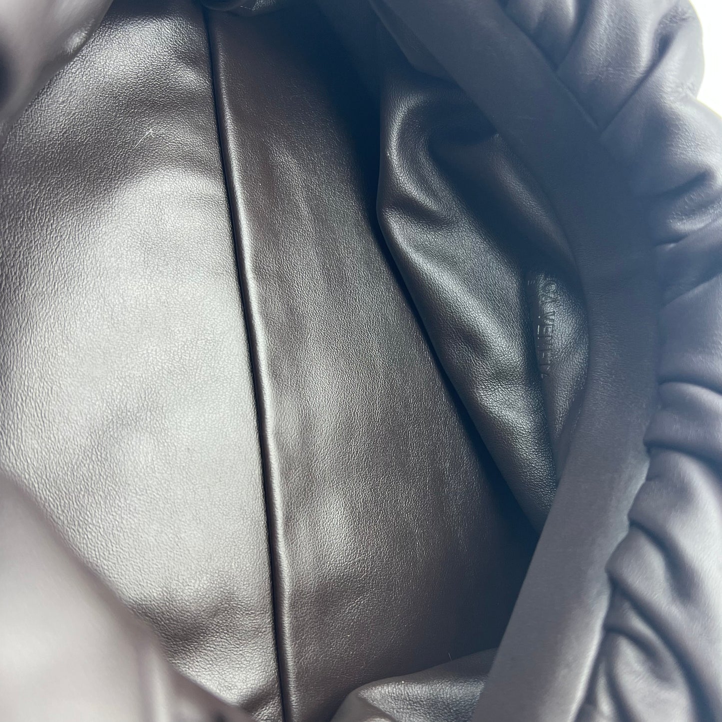 Calfskin The Chain Pouch Brown