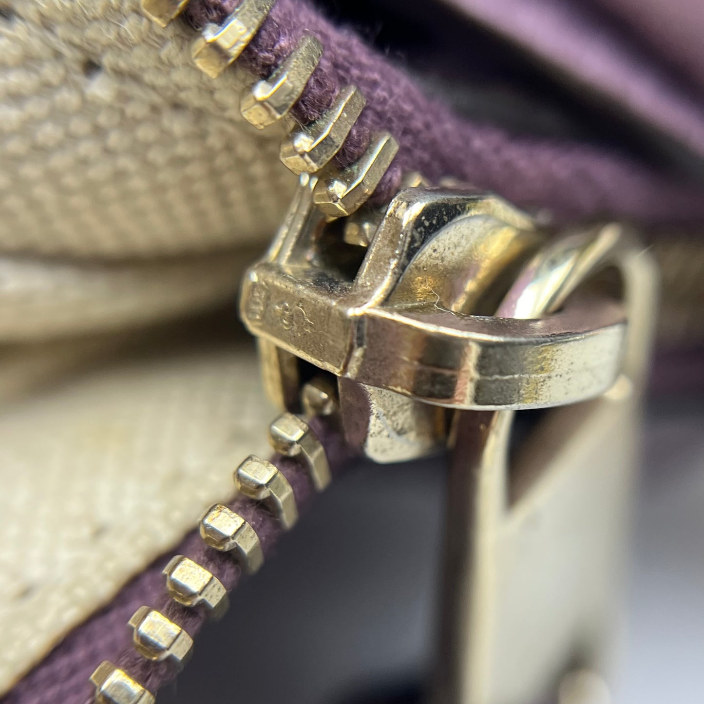 Miss GG hobo bag in lavender leather