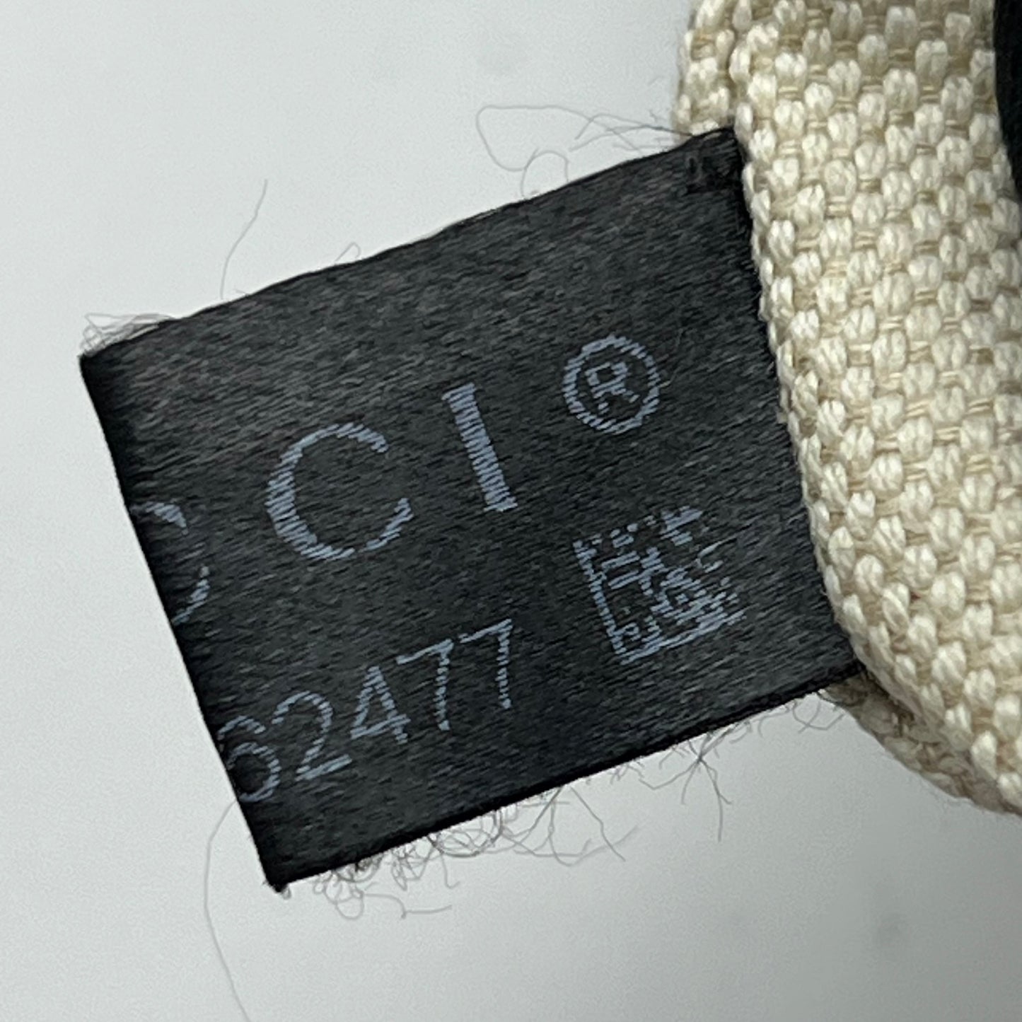 Miss GG hobo bag in lavender leather