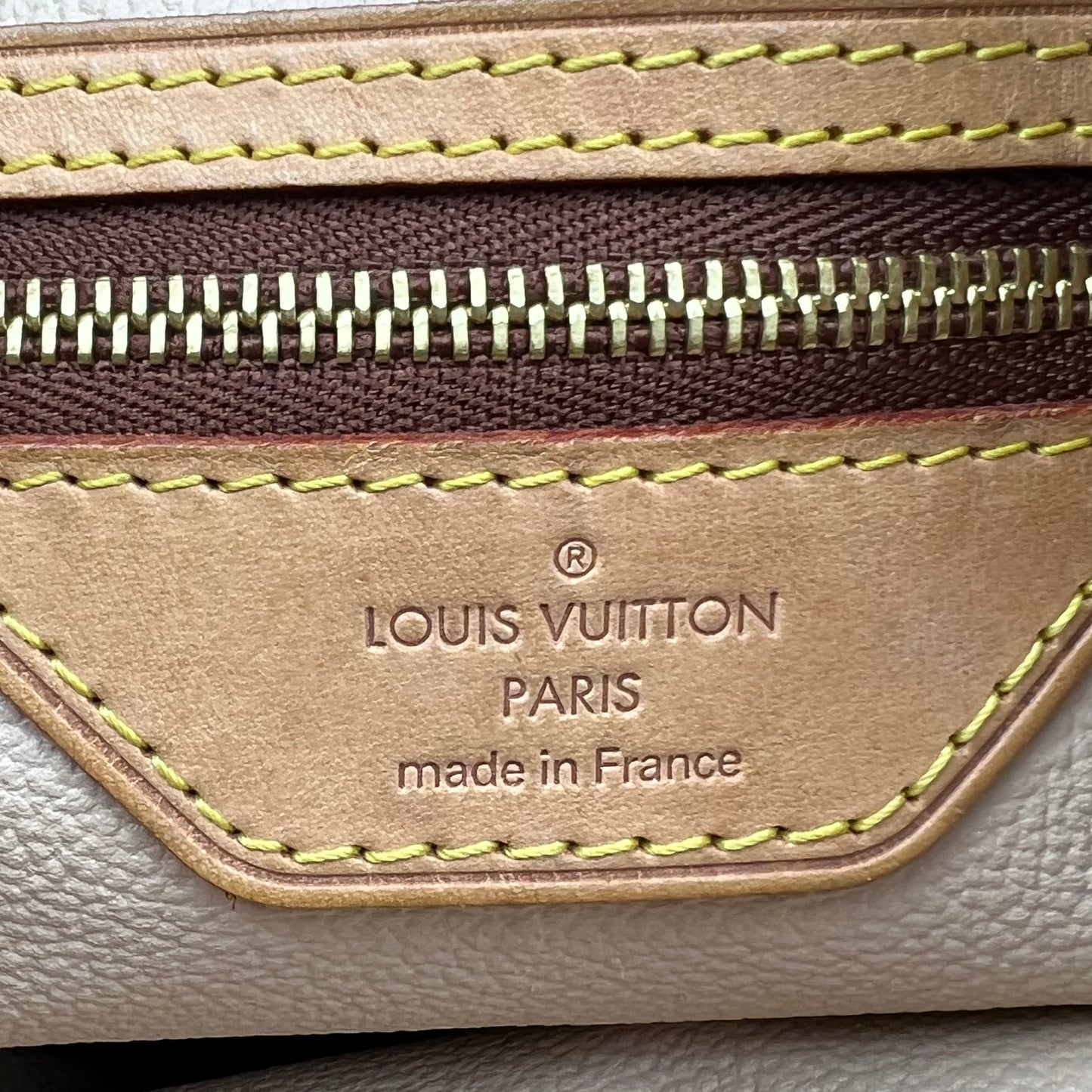 Monogram Petit Bucket 23