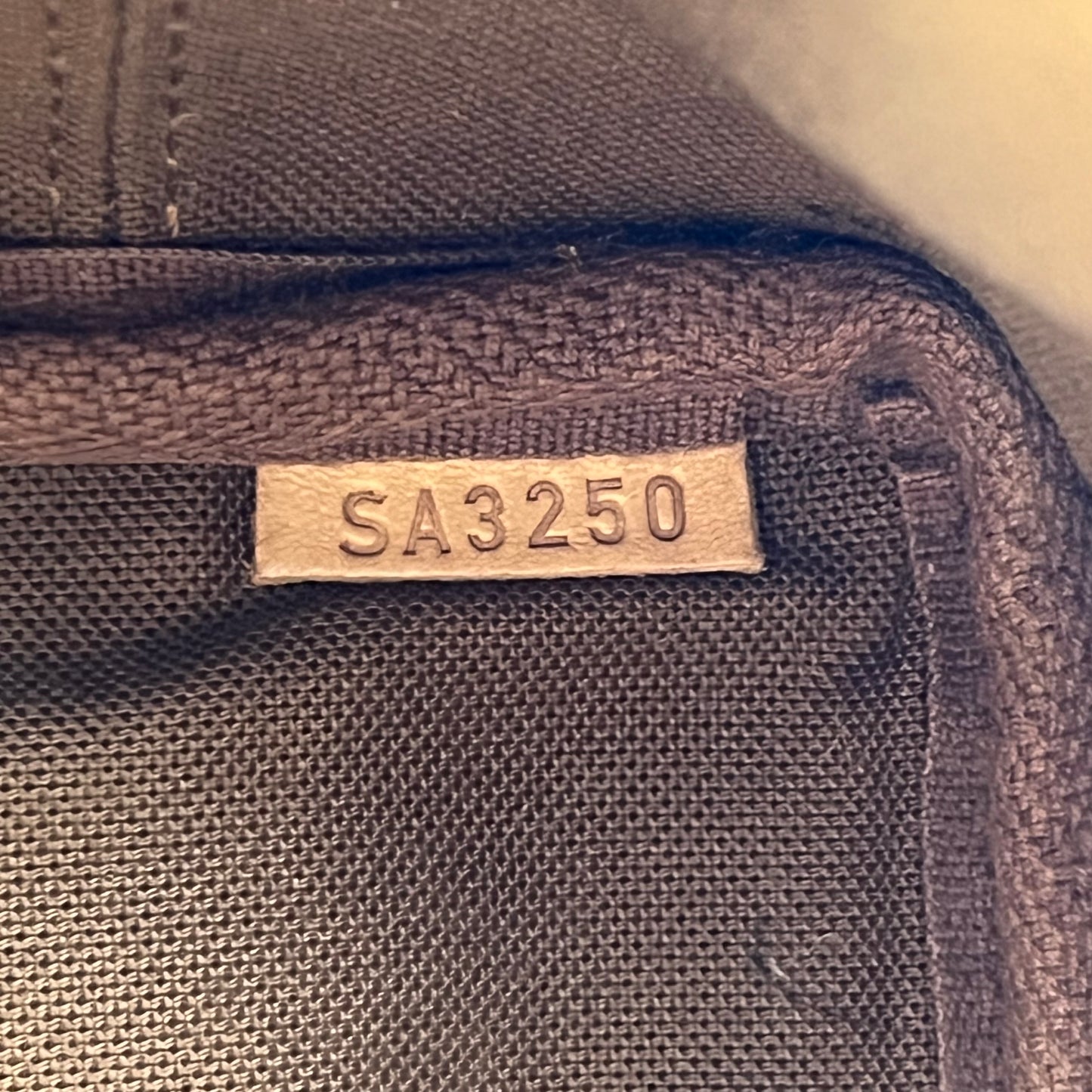 Monogram Canvas Noé Nano