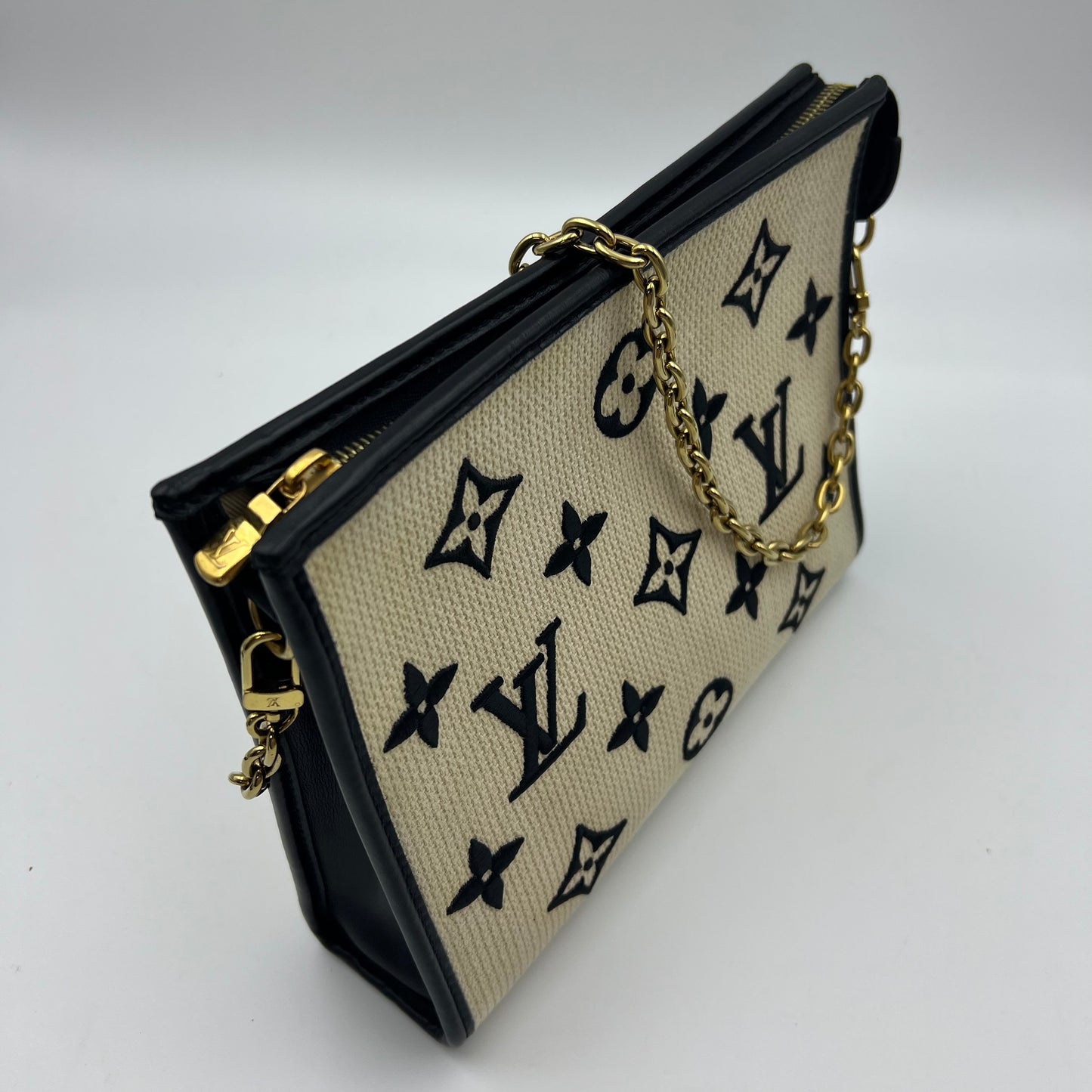 Raffia Toiletry Pouch With Chain