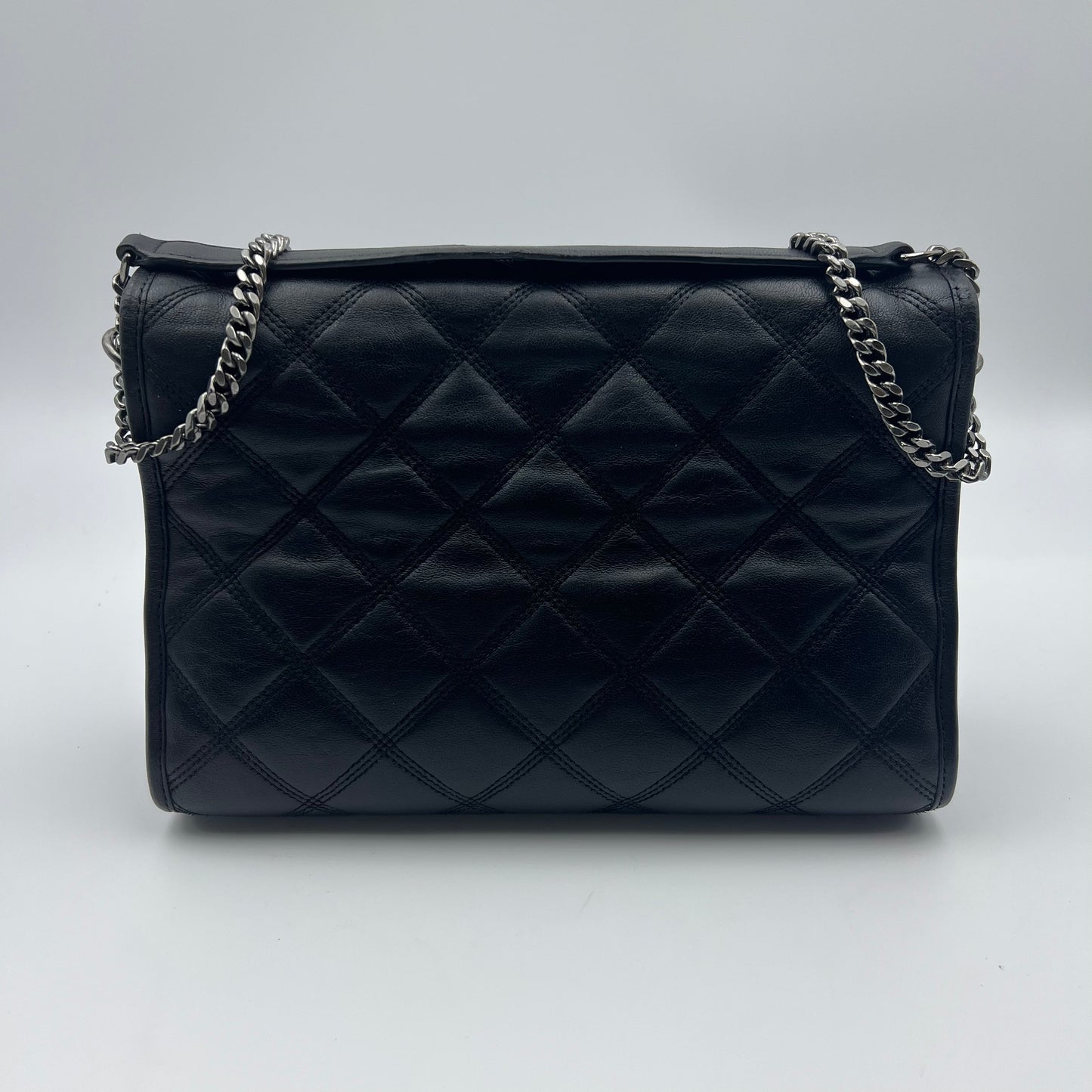Lambskin Diamond Quilted Becky Chain Wallet Black