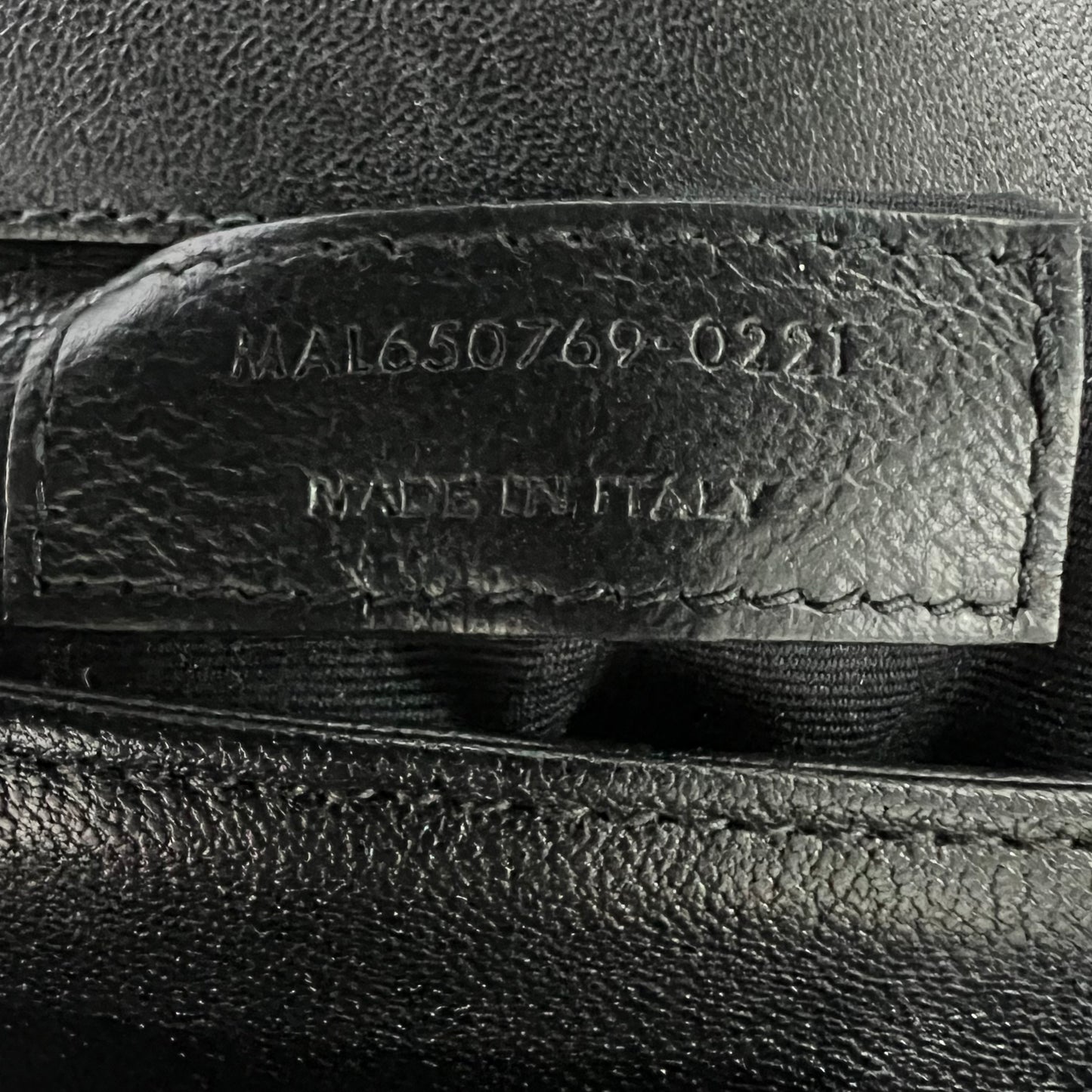 Lambskin Diamond Quilted Becky Chain Wallet Black