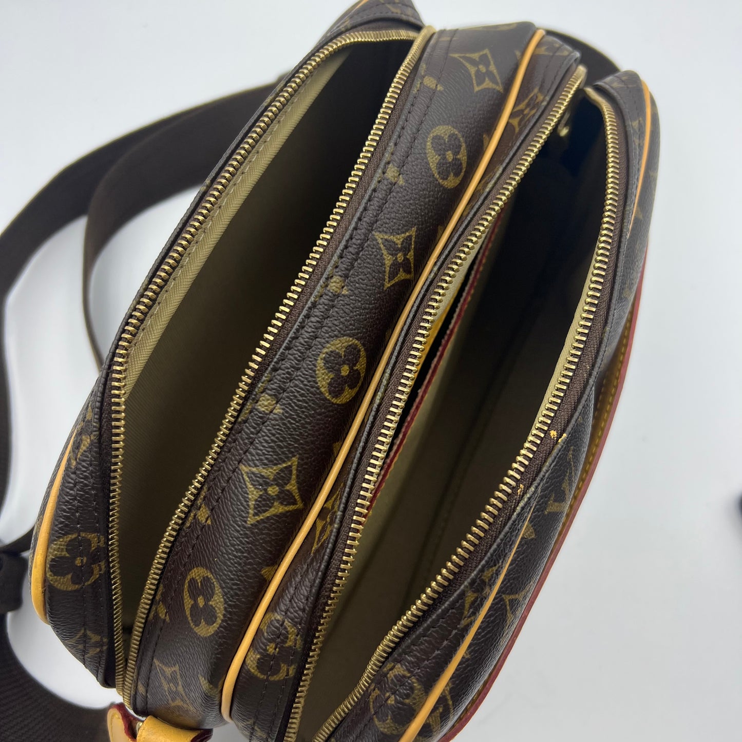 Vintage Monogram Reporter PM Crossbody Bag