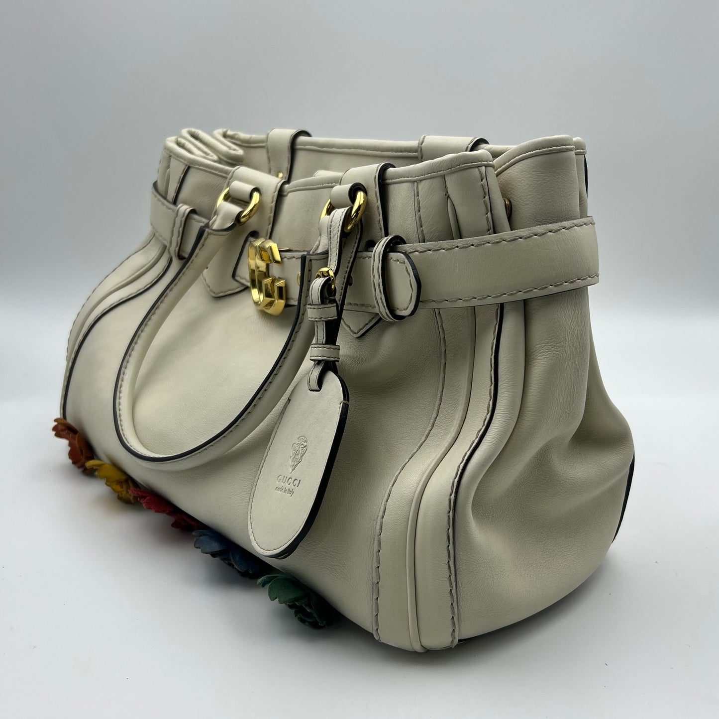 GG Running Tote Leather Medium White with flower limited edition