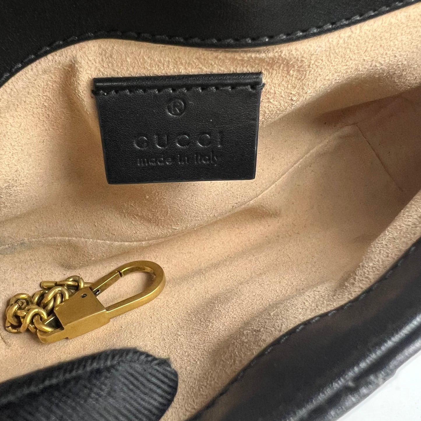 Calfskin Matelasse Super Mini GG Marmont Shoulder Bag Black