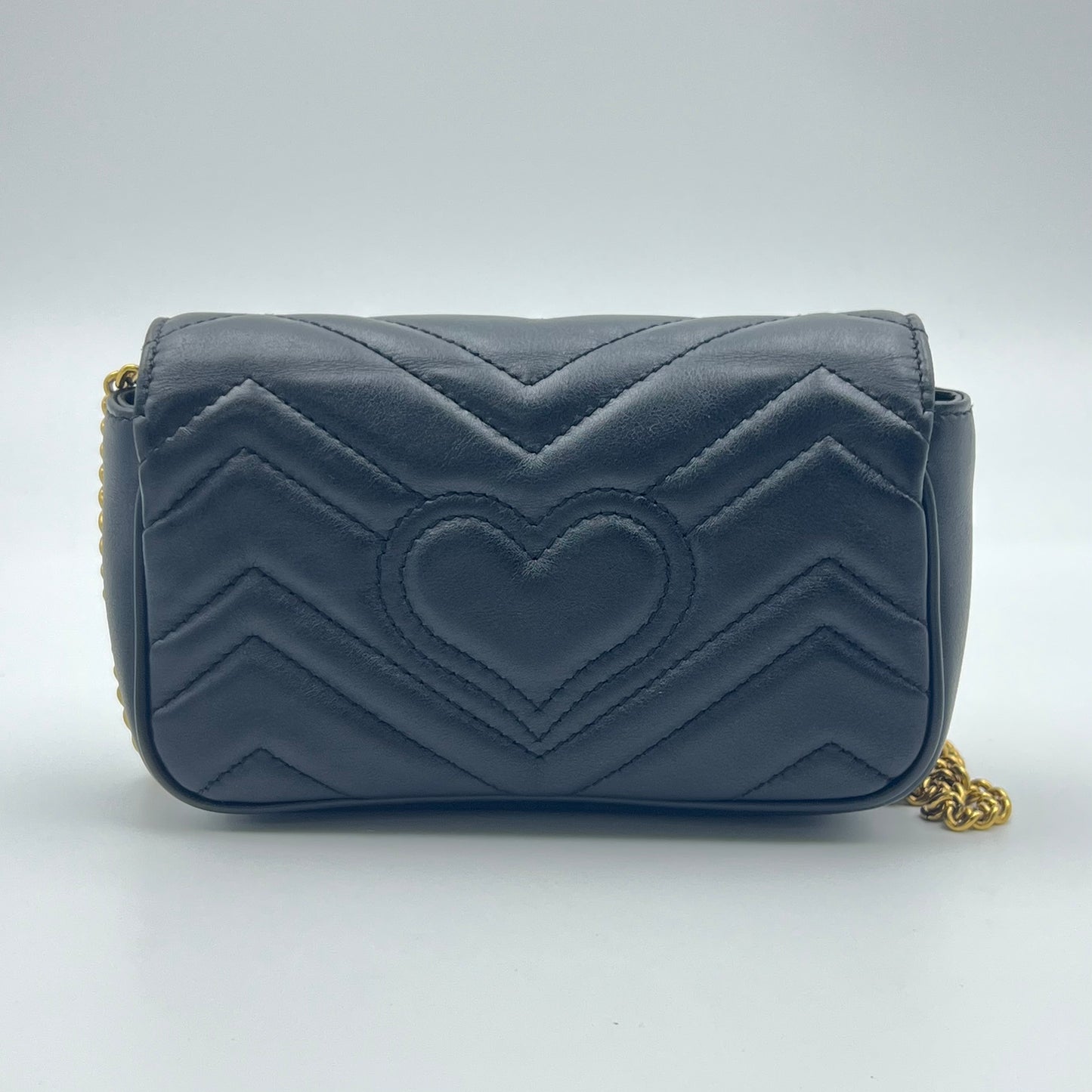 Calfskin Matelasse Super Mini GG Marmont Shoulder Bag Black