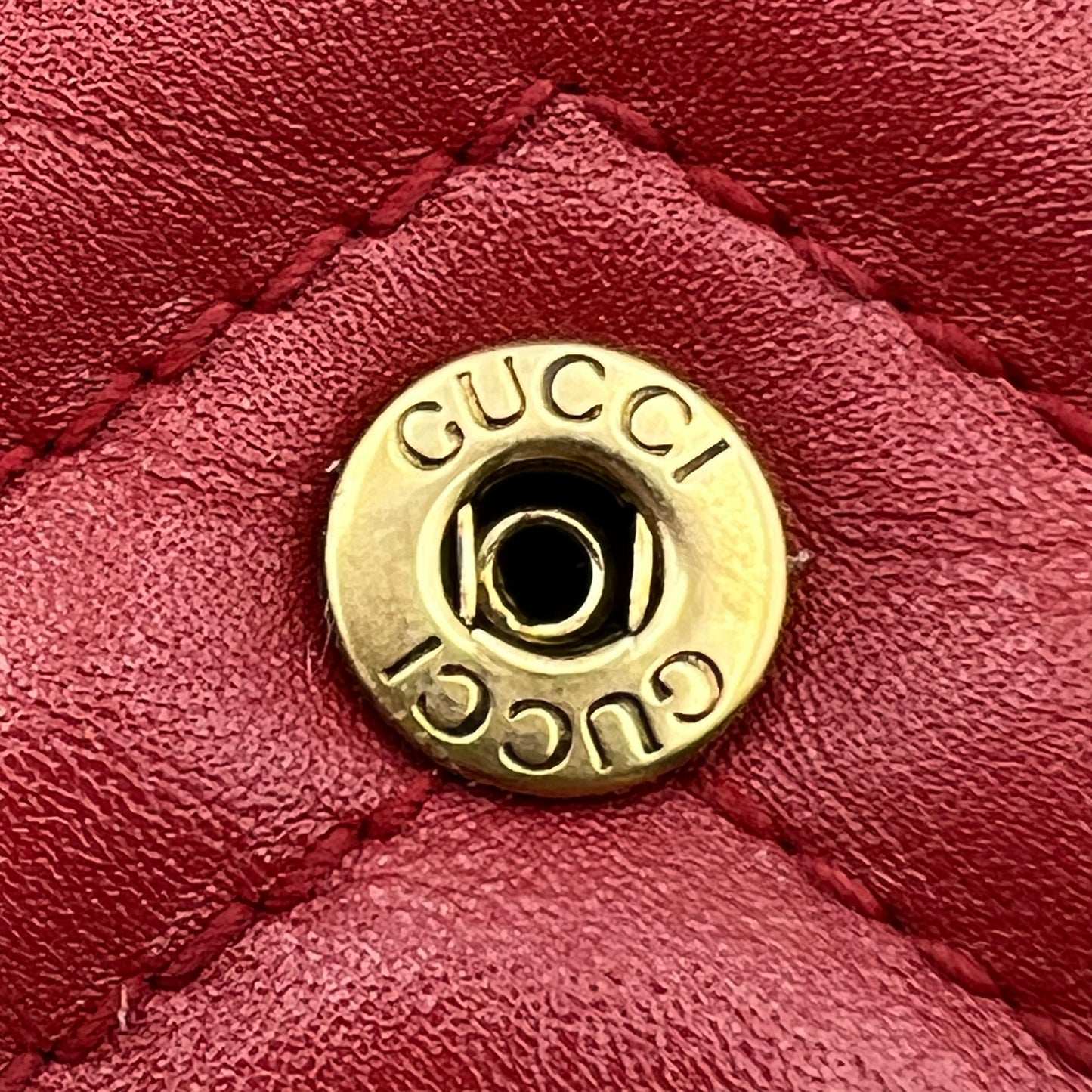 Calfskin Matelasse Super Mini GG Marmont Red