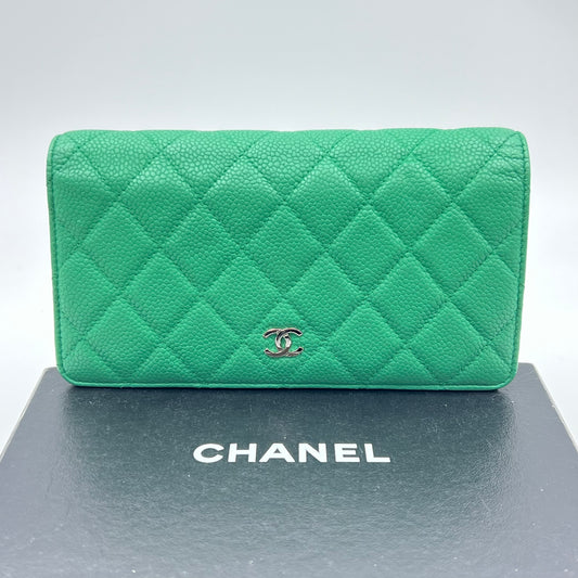 Matelasse Caviar Leather Long Wallet Green