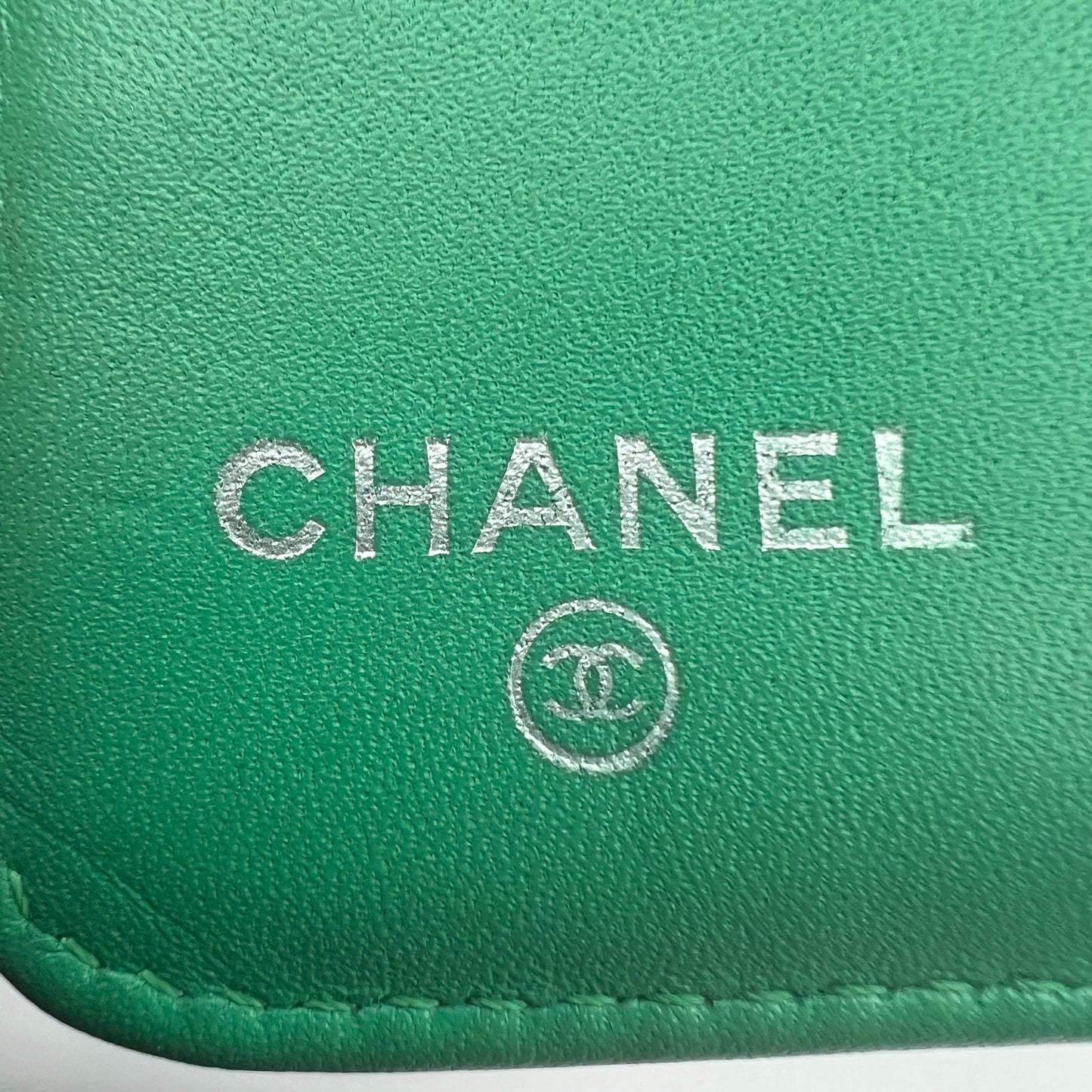 Matelasse Caviar Leather Long Wallet Green