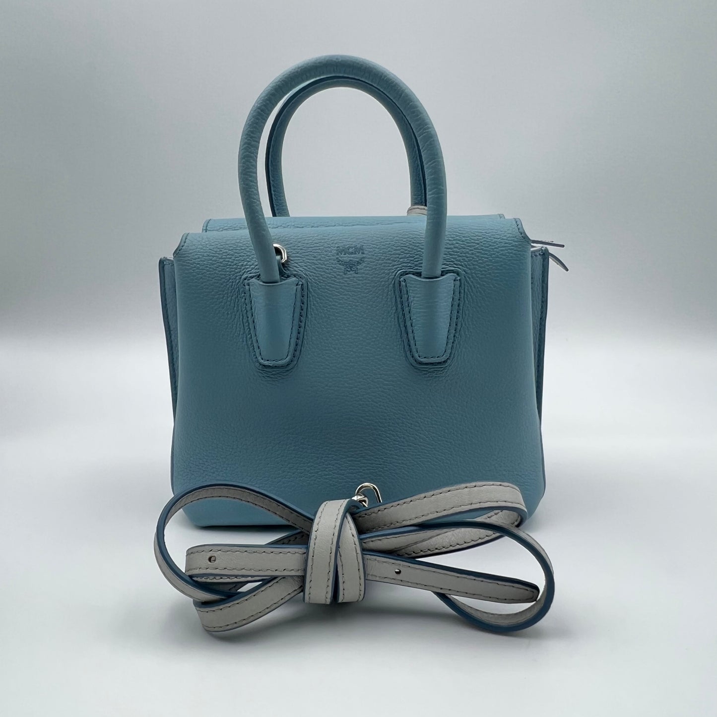 Mini Milla Tote w/ Strap light blue