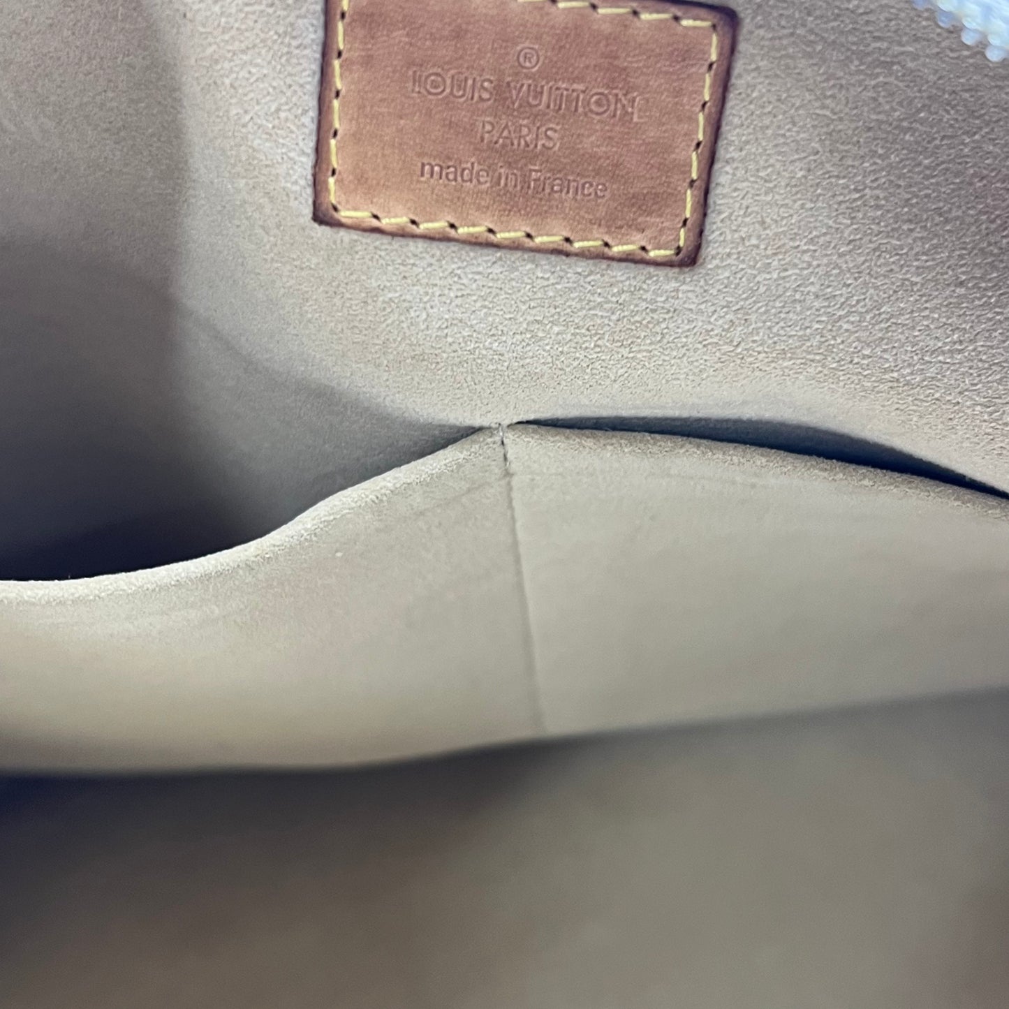 Damier Azur Evora GM Shoulder Bag